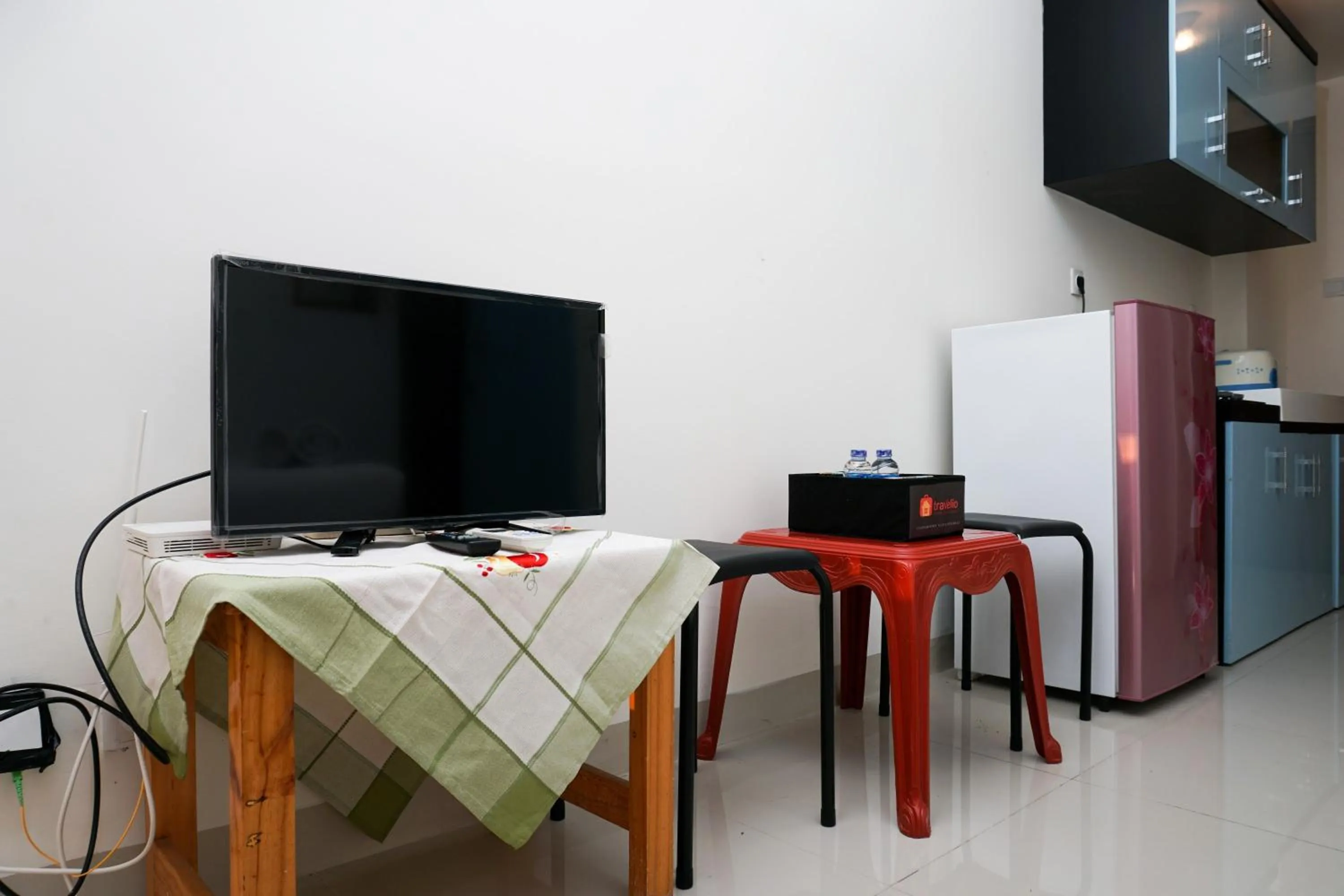 City View Studio Apartment at Signature Park Grande By Travelio