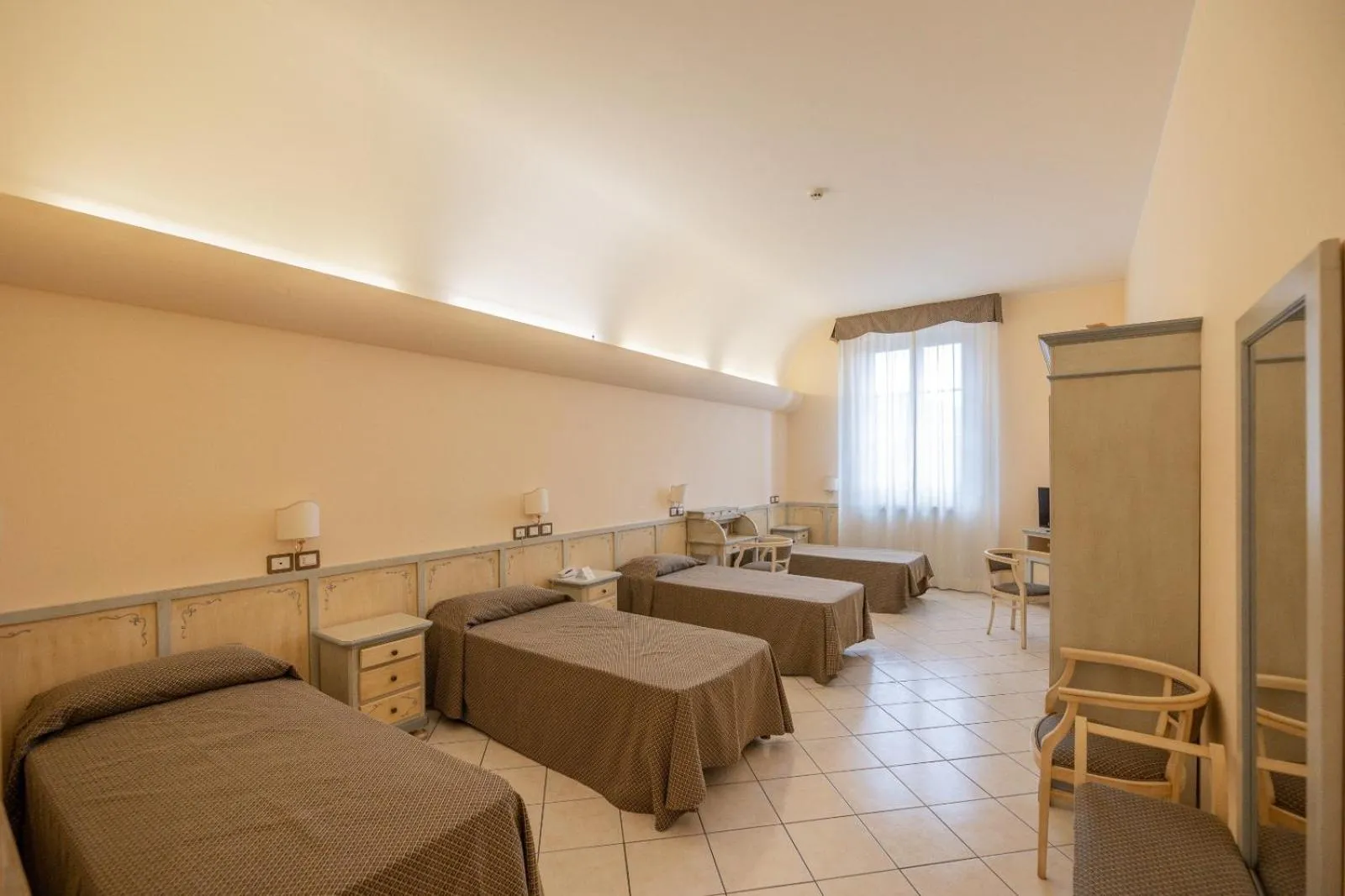 Photo of the whole room, Bed in Villa Santa Margherita - Albergo