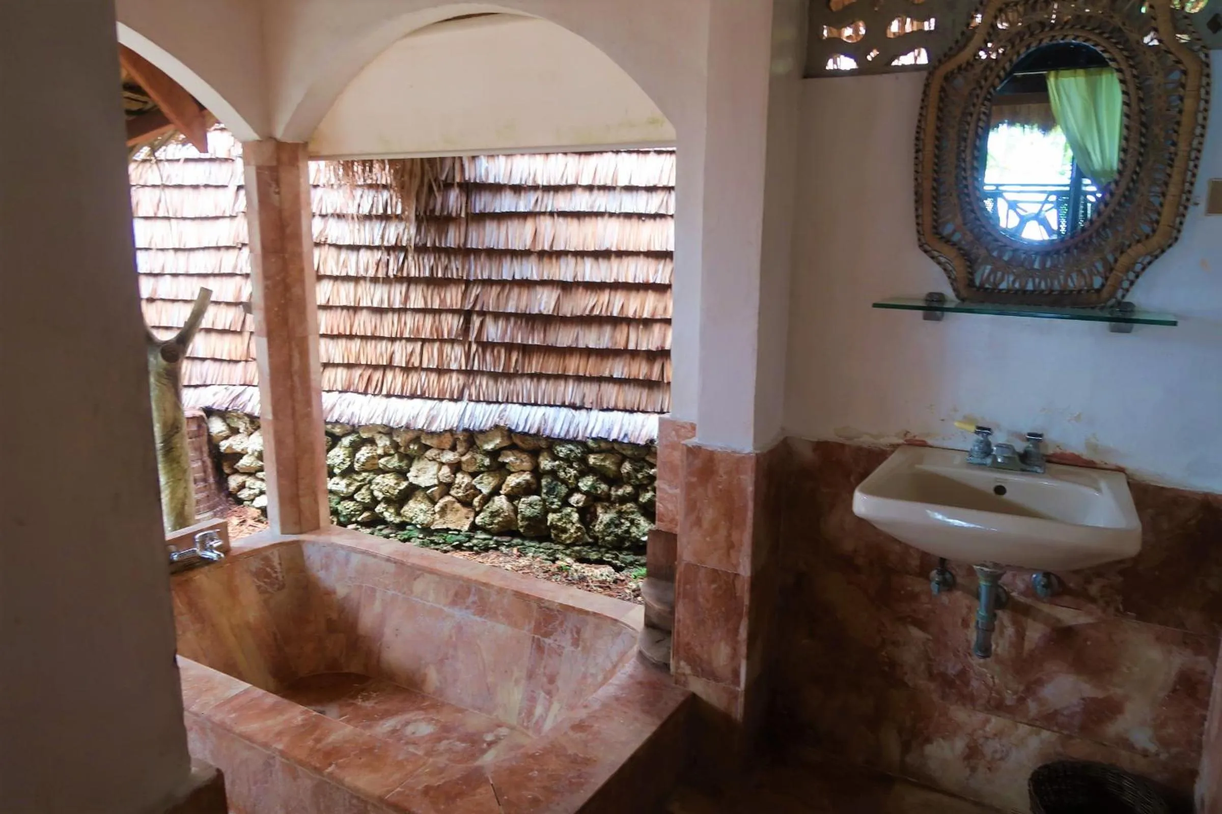 VILLA MARMARINE BEACH RESORT & RESTAURANT