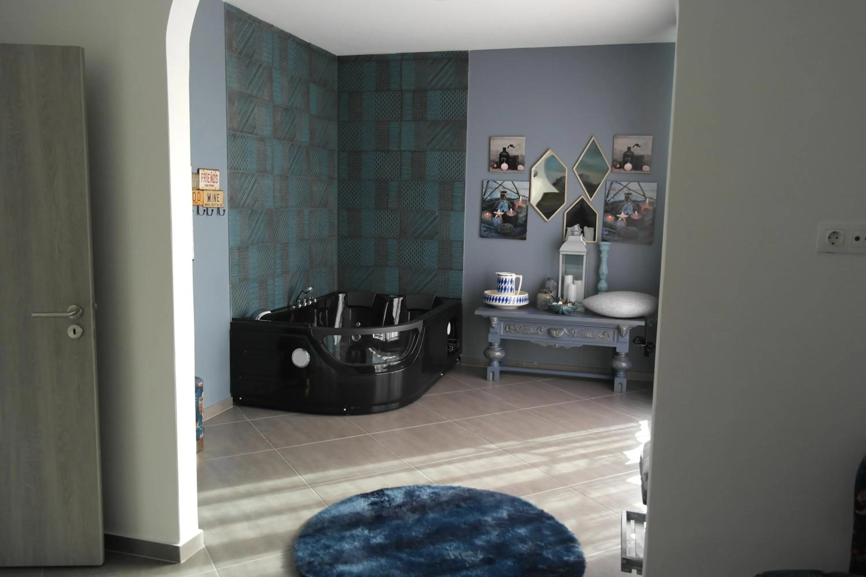 Bath in Aparthotel Palace