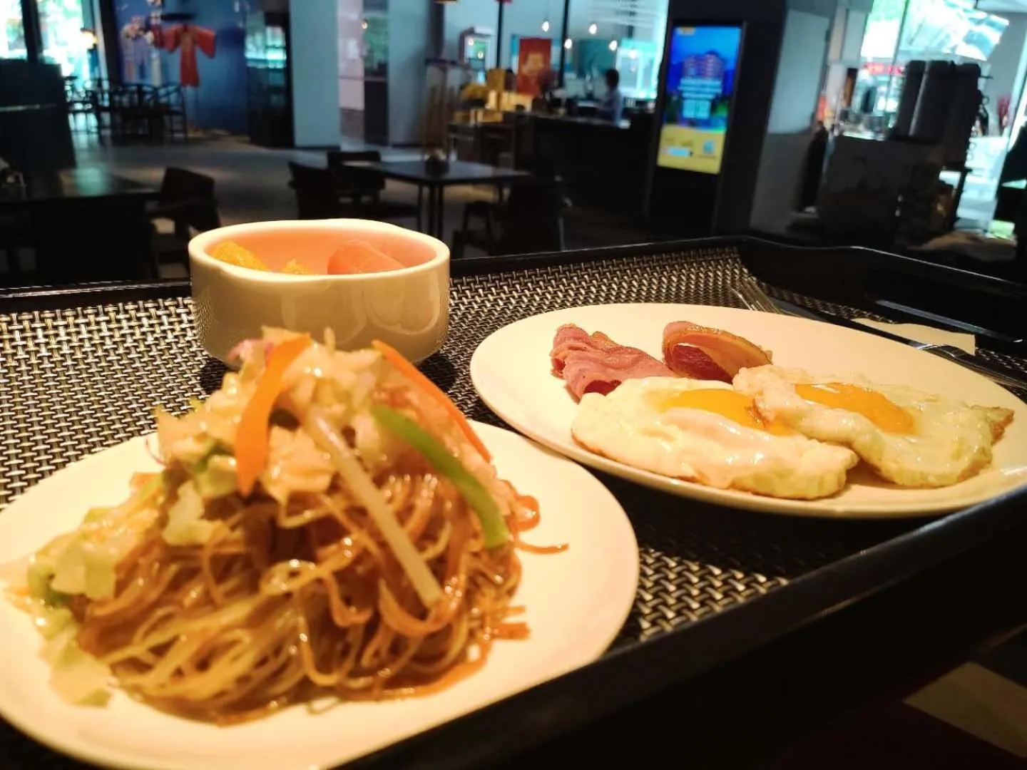 Food in Jinmao Hotel Xi'an Downtown ( Bell & Drum Tower)