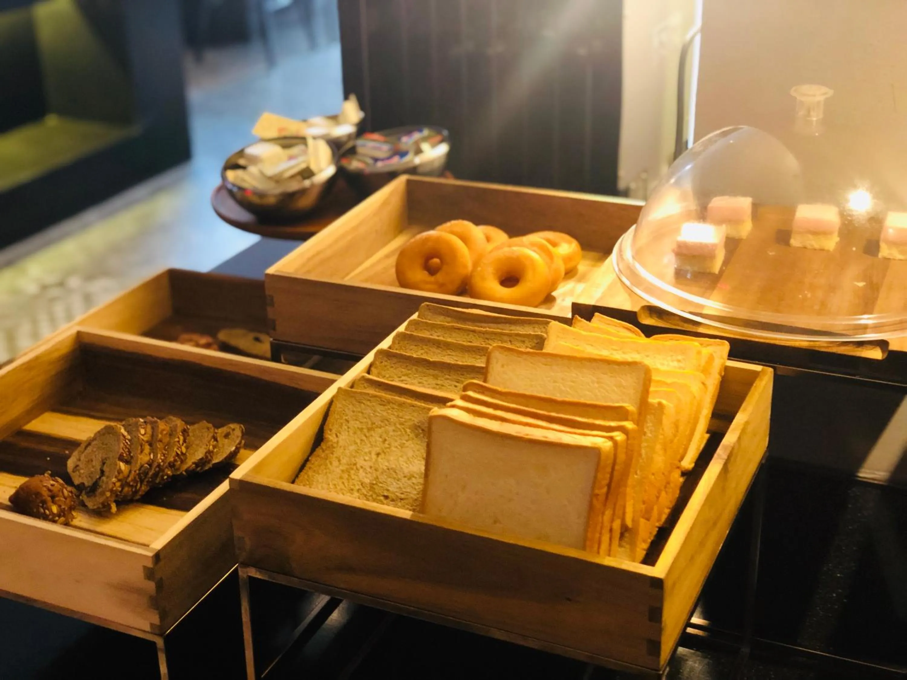 Breakfast in Jinmao Hotel Xi'an Downtown ( Bell & Drum Tower)