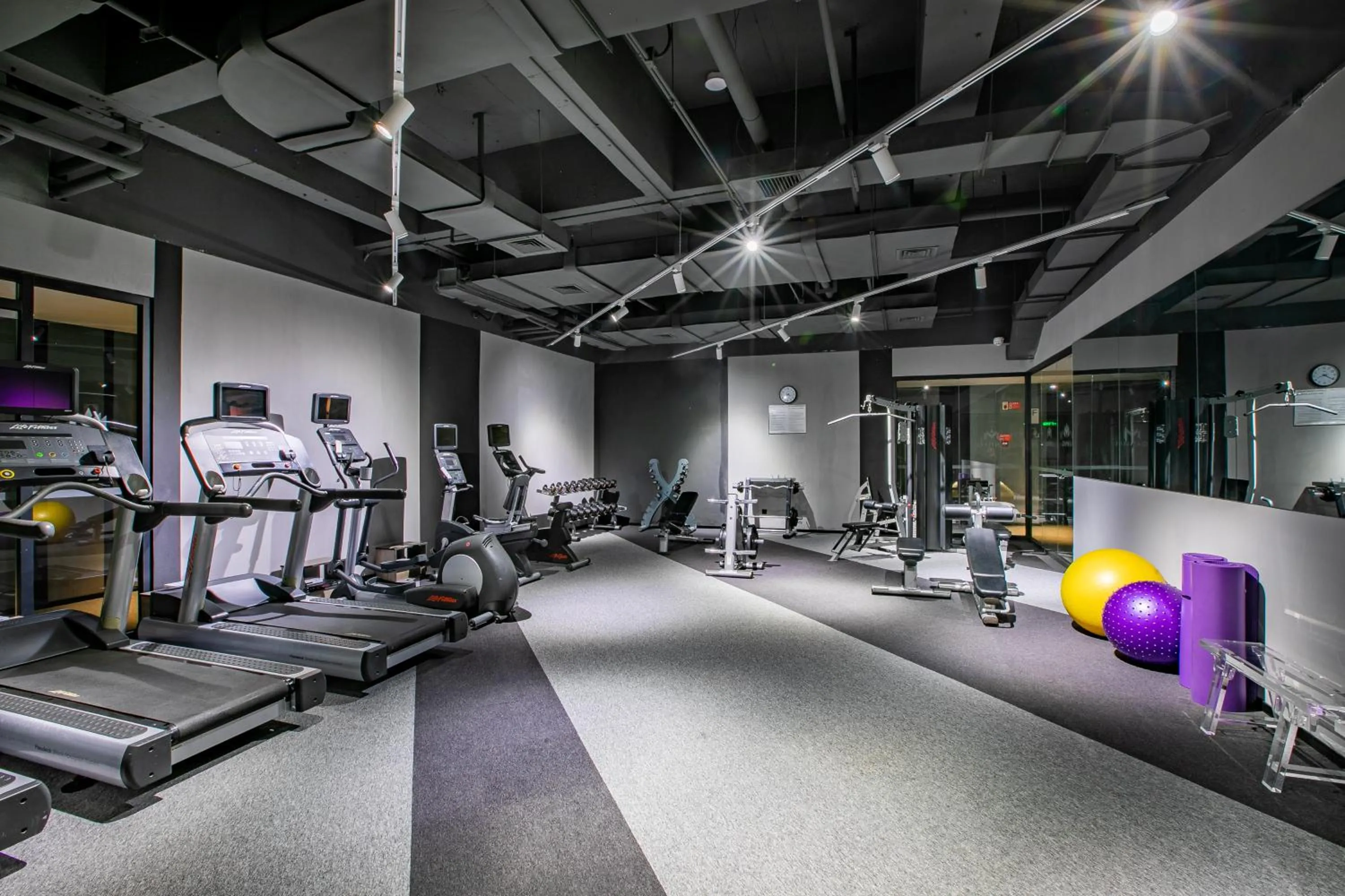 Fitness centre/facilities in Jinmao Hotel Xi'an Downtown ( Bell & Drum Tower)