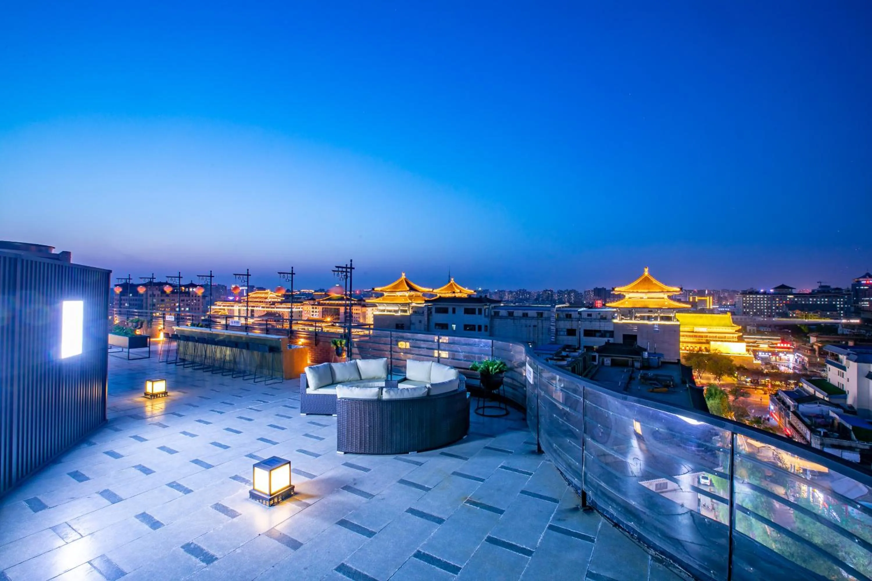 Balcony/Terrace in Jinmao Hotel Xi'an Downtown ( Bell & Drum Tower)