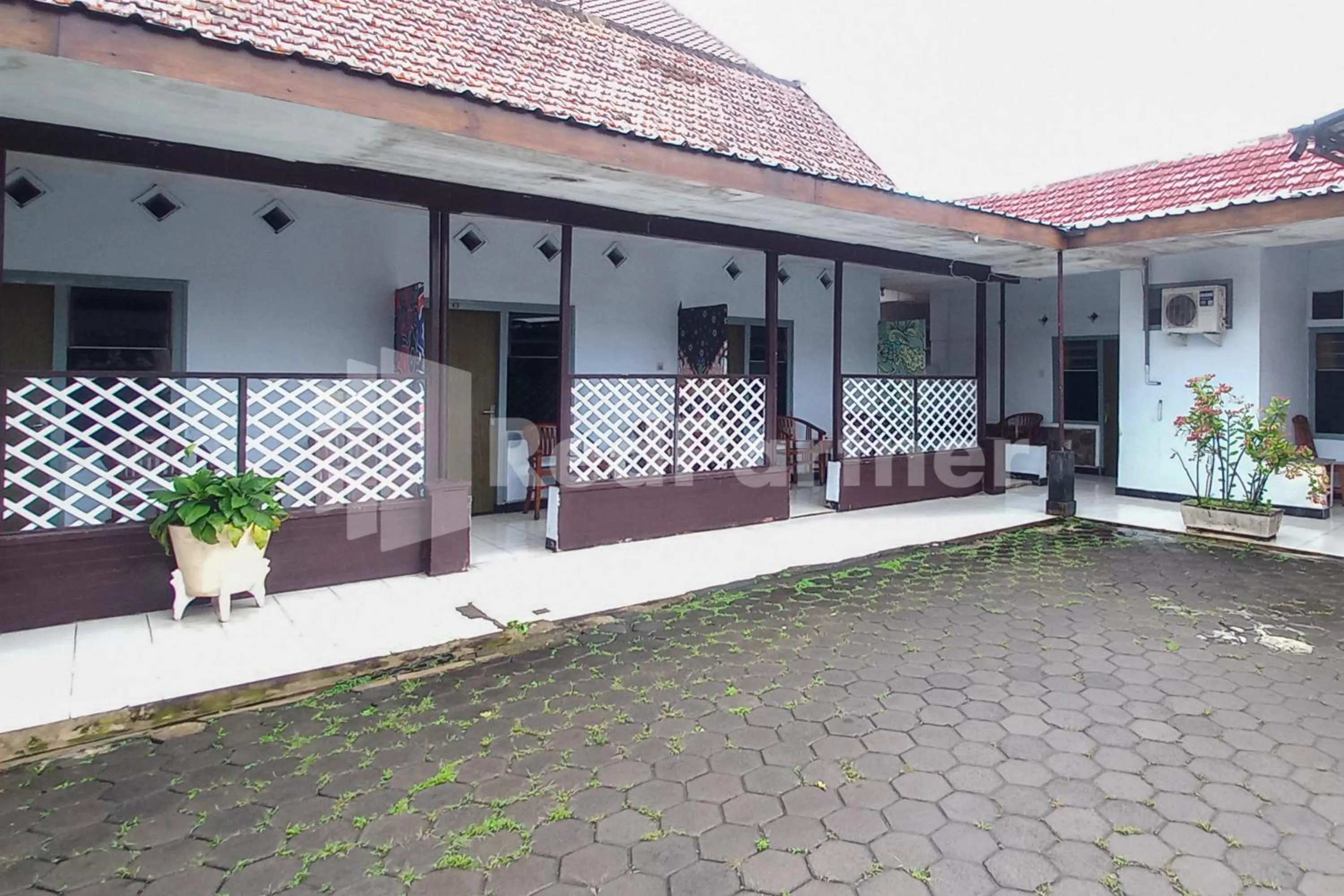Property building in Hotel Palem 1 Syariah RedPartner