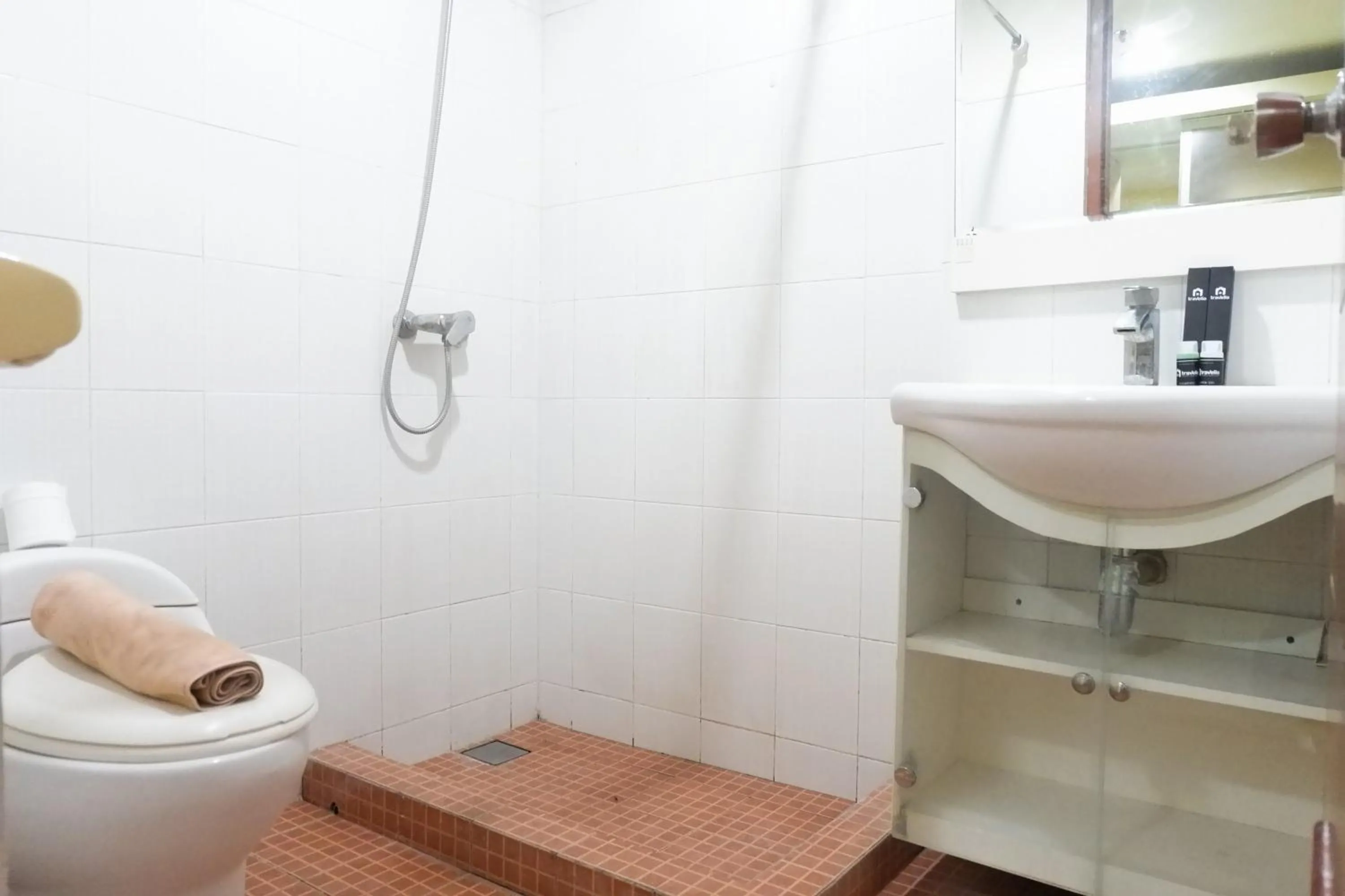 Comfy Studio at High Point Serviced Apartment By Travelio