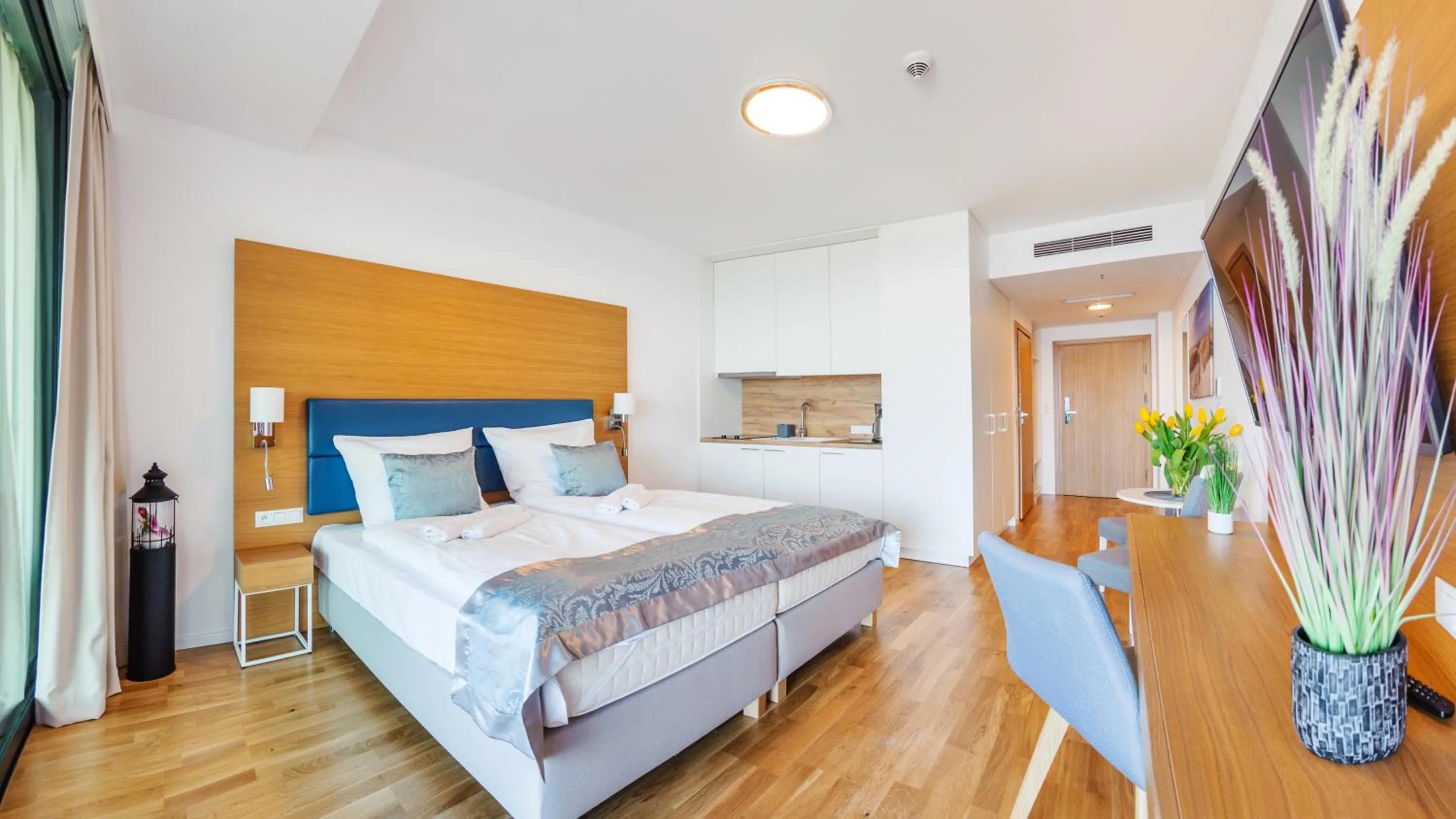 Bed in Seaside Kołobrzeg, Sun & Snow