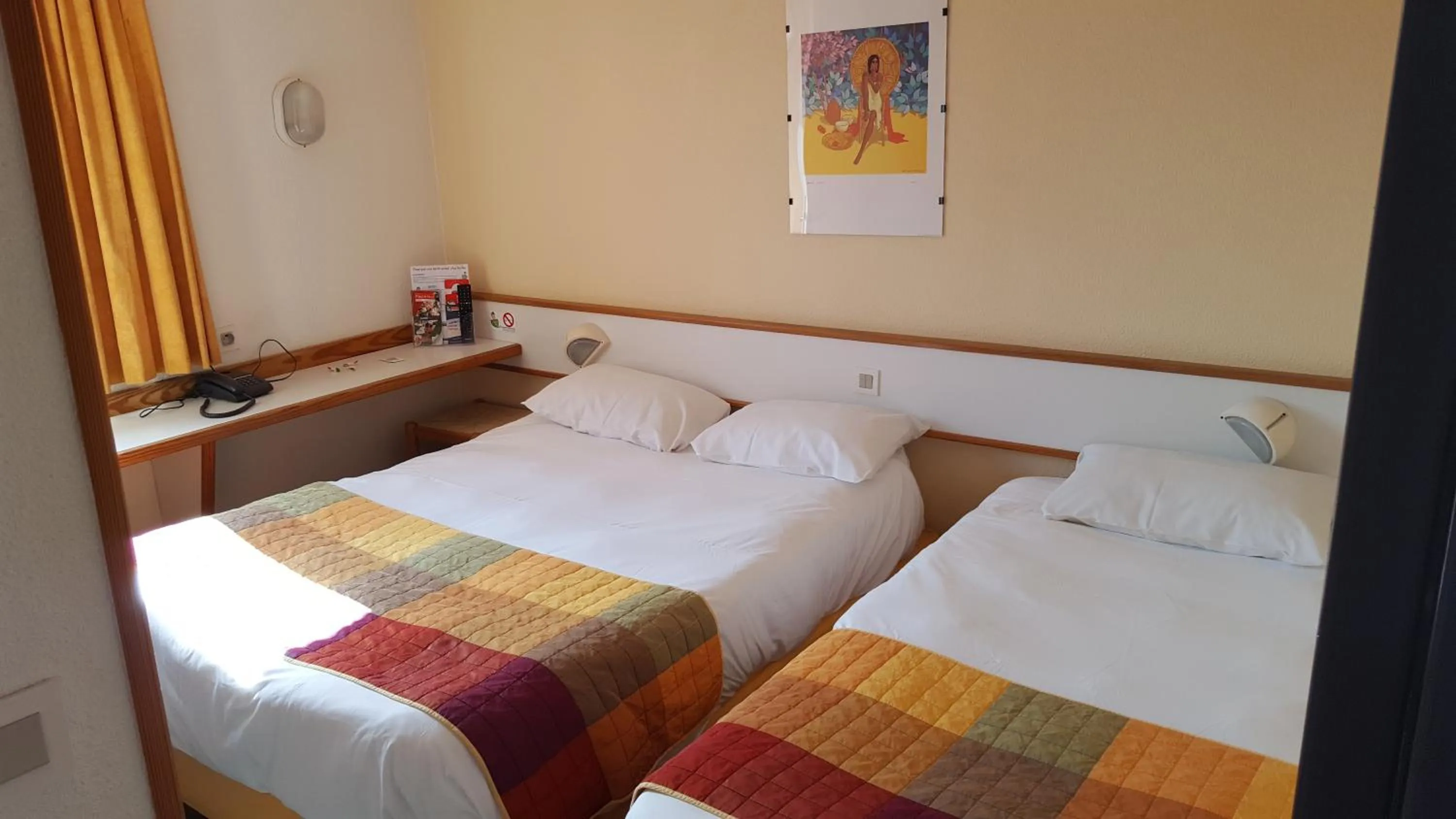 Bed in Fasthotel Tarbes Séméac - Un hôtel FH Confort