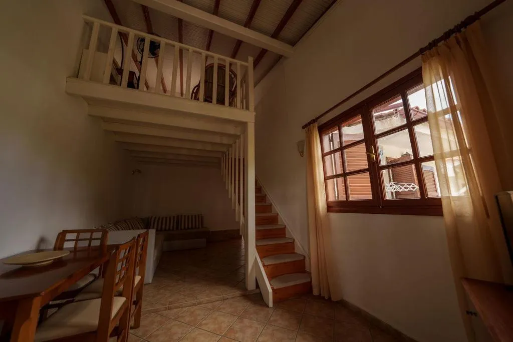 Photo of the whole room in Hotel Pilalidis