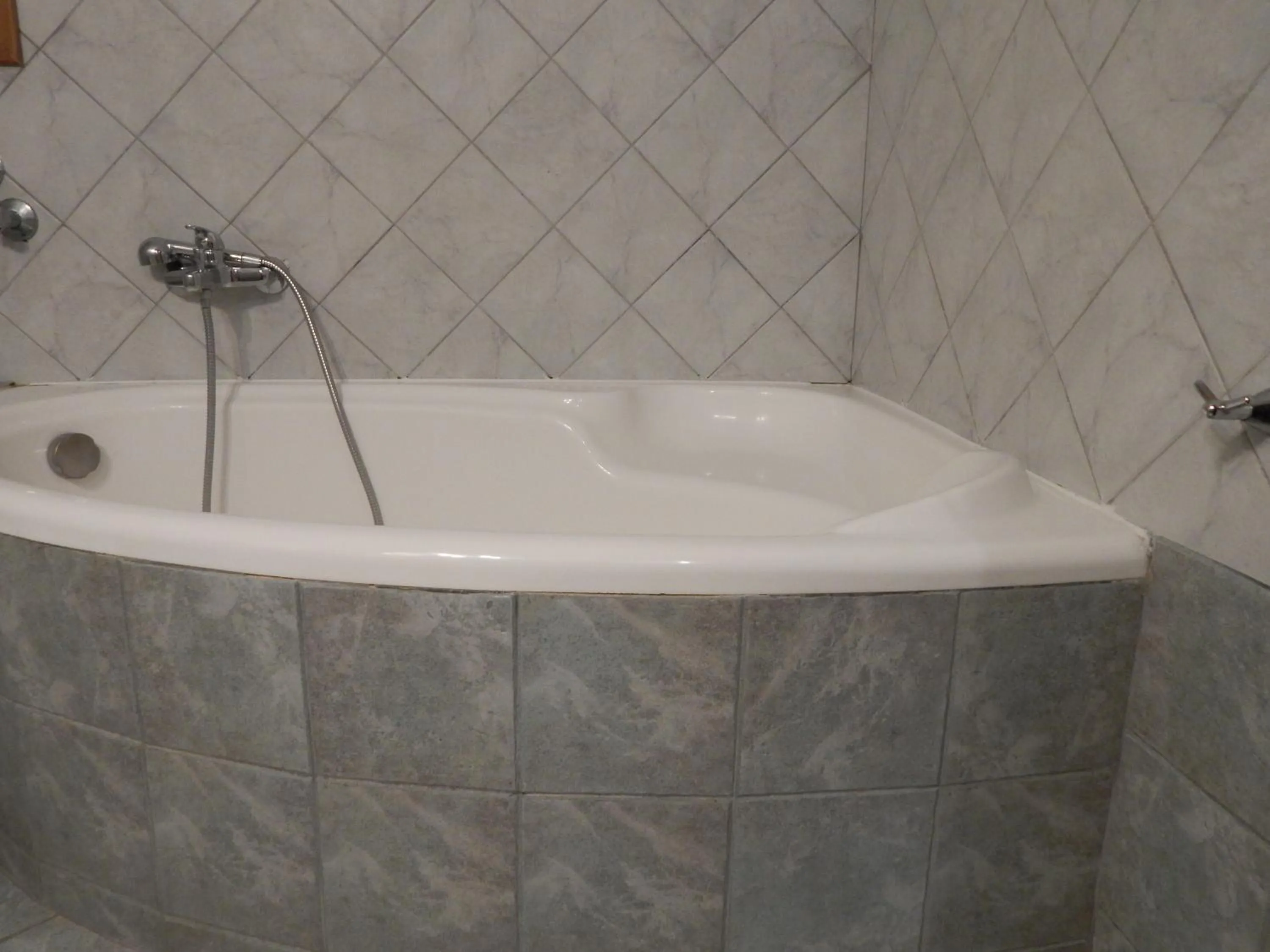 Bathroom in Hotel Pilalidis