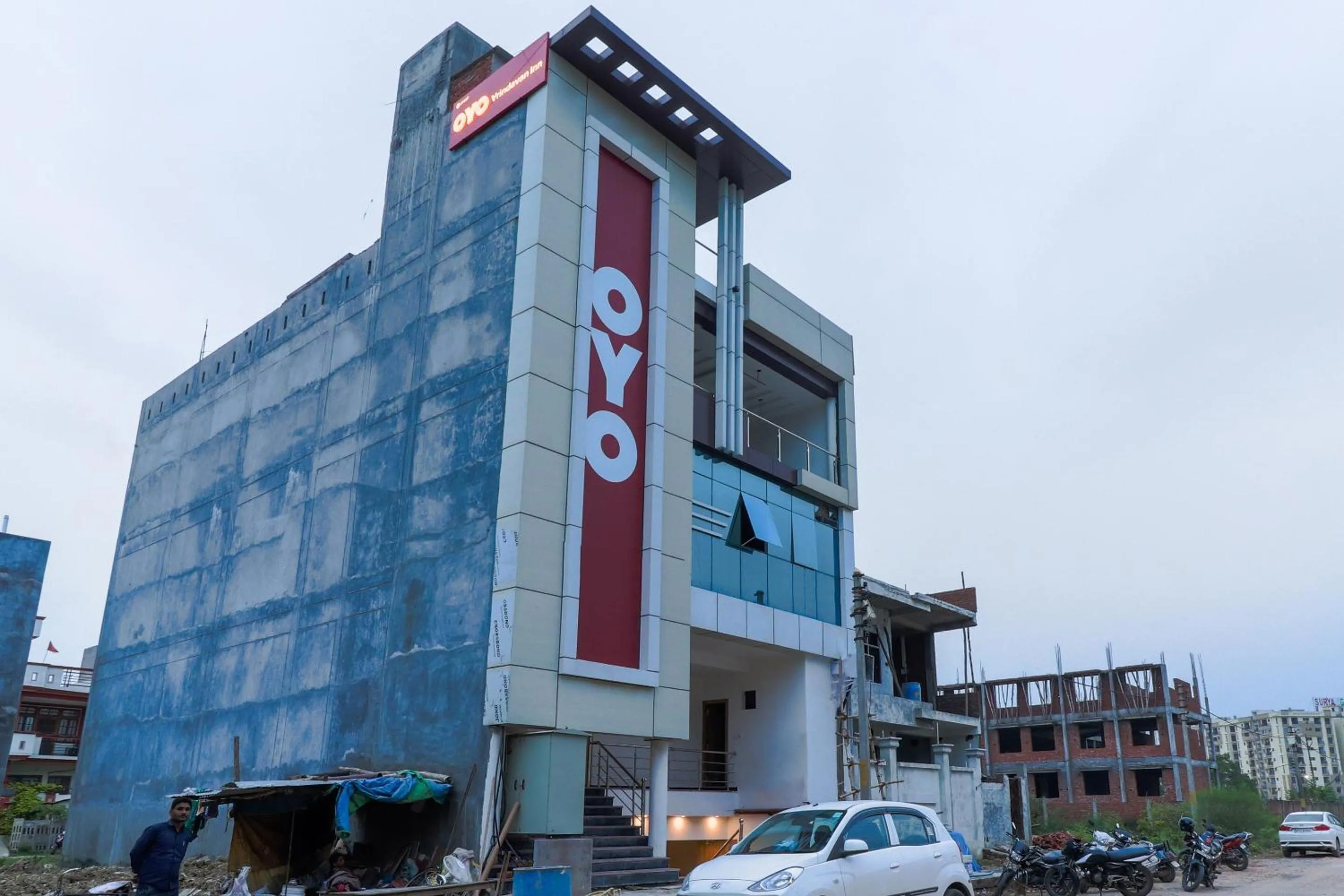 Facade/entrance in Hotel O Vrindravan Inn