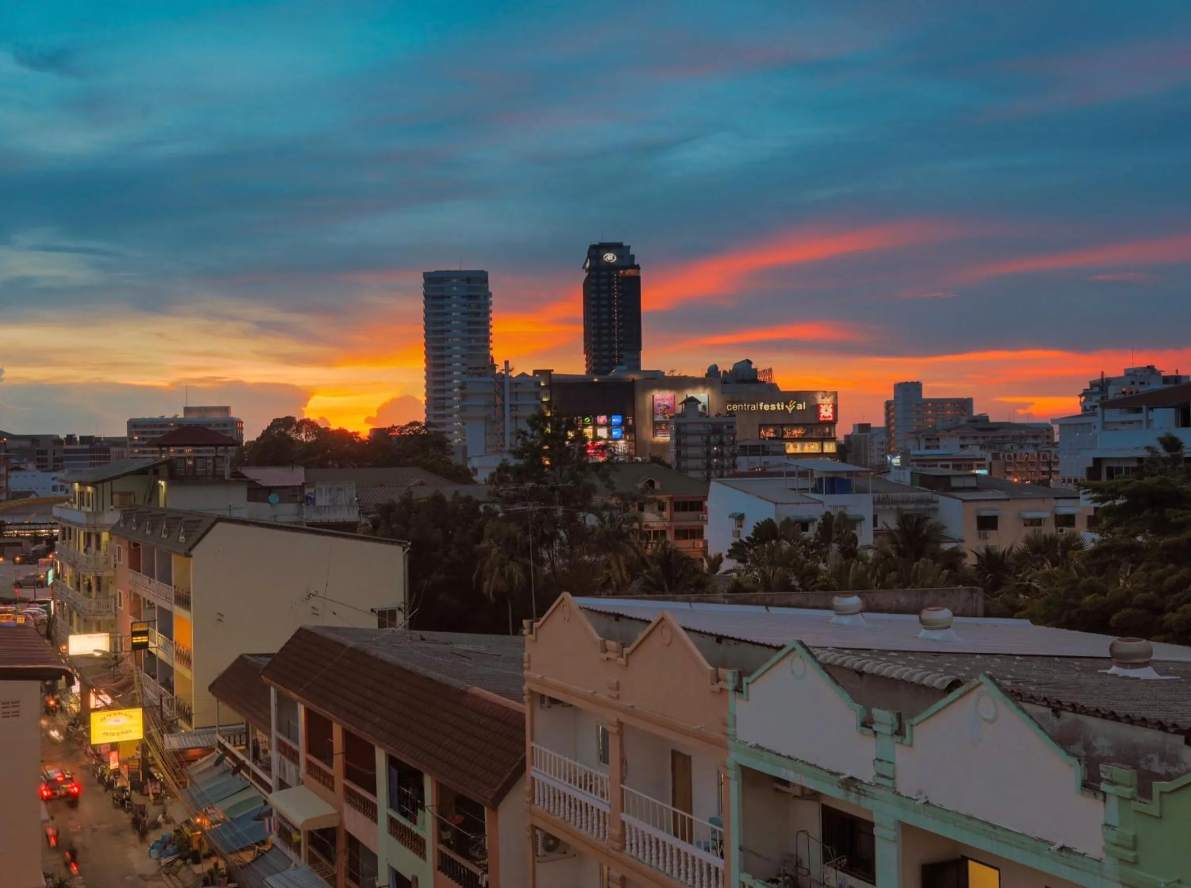 Neighbourhood in Nalanta Hotel Pattaya