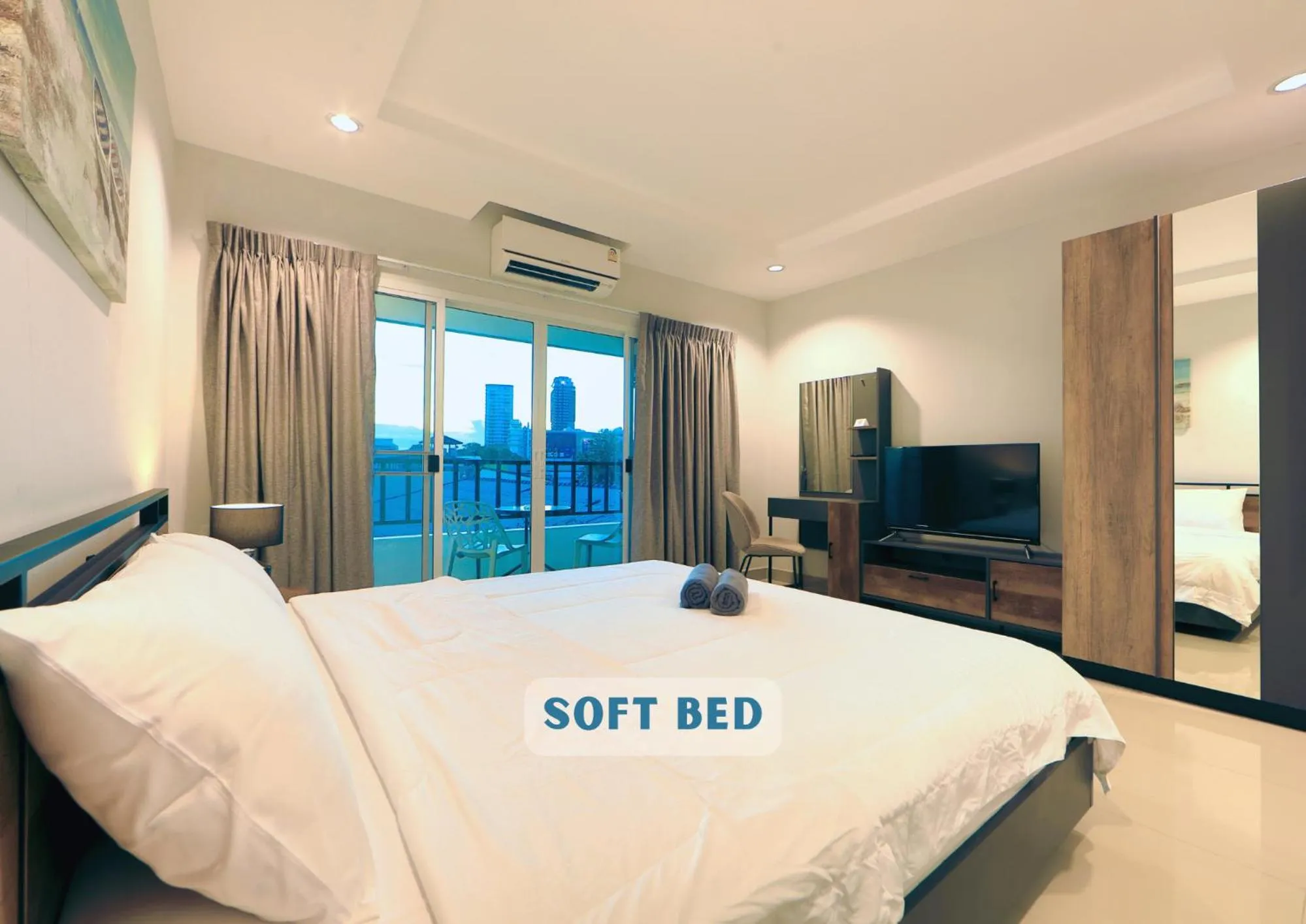 Bed in Nalanta Hotel Pattaya