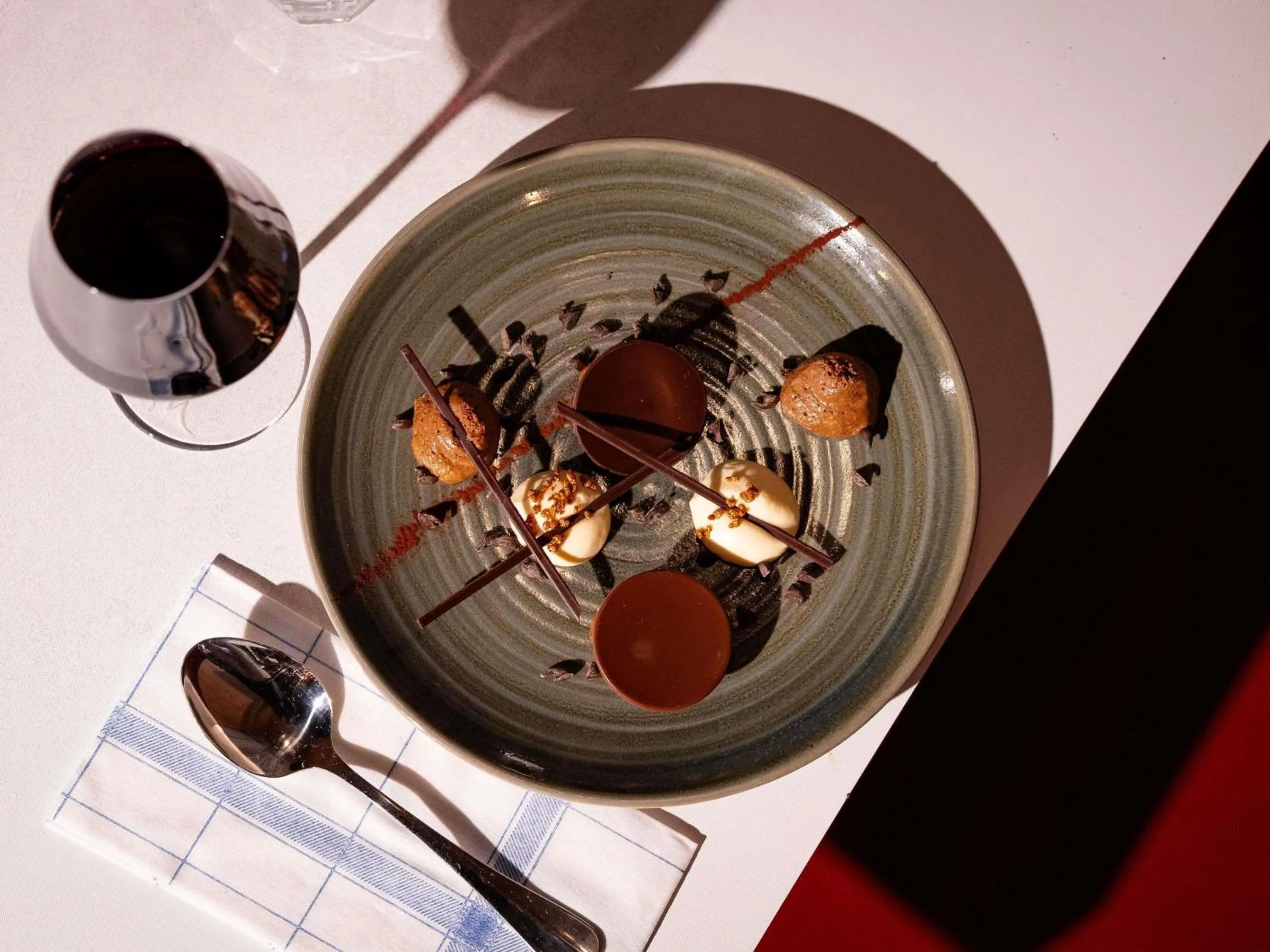 Restaurant/places to eat in Hôtel Mercure Paris Centre Gare Montparnasse