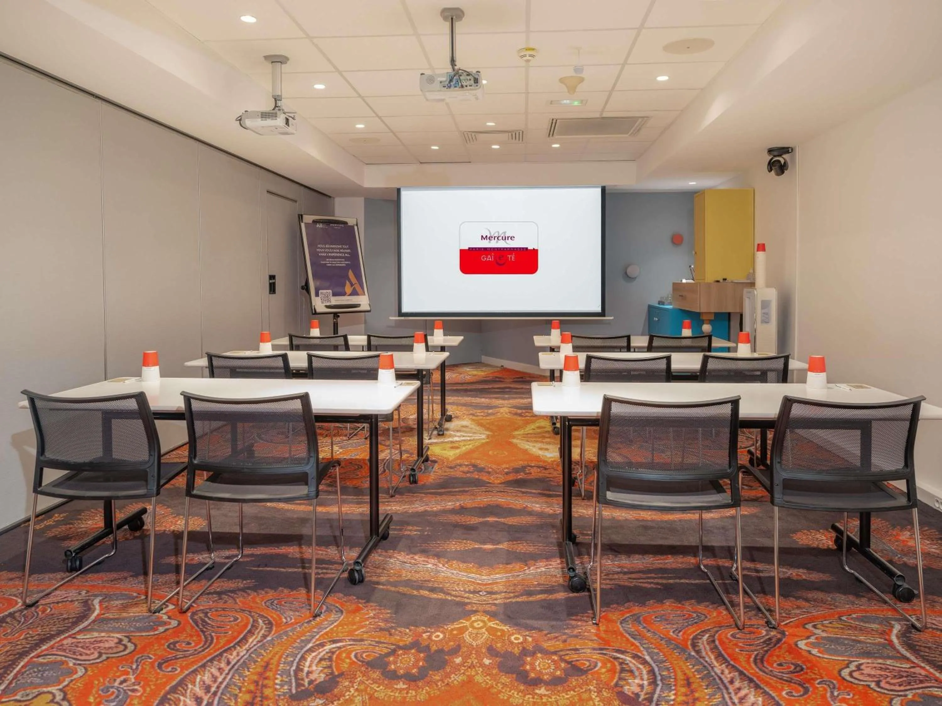 Meeting/conference room in Hôtel Mercure Paris Centre Gare Montparnasse