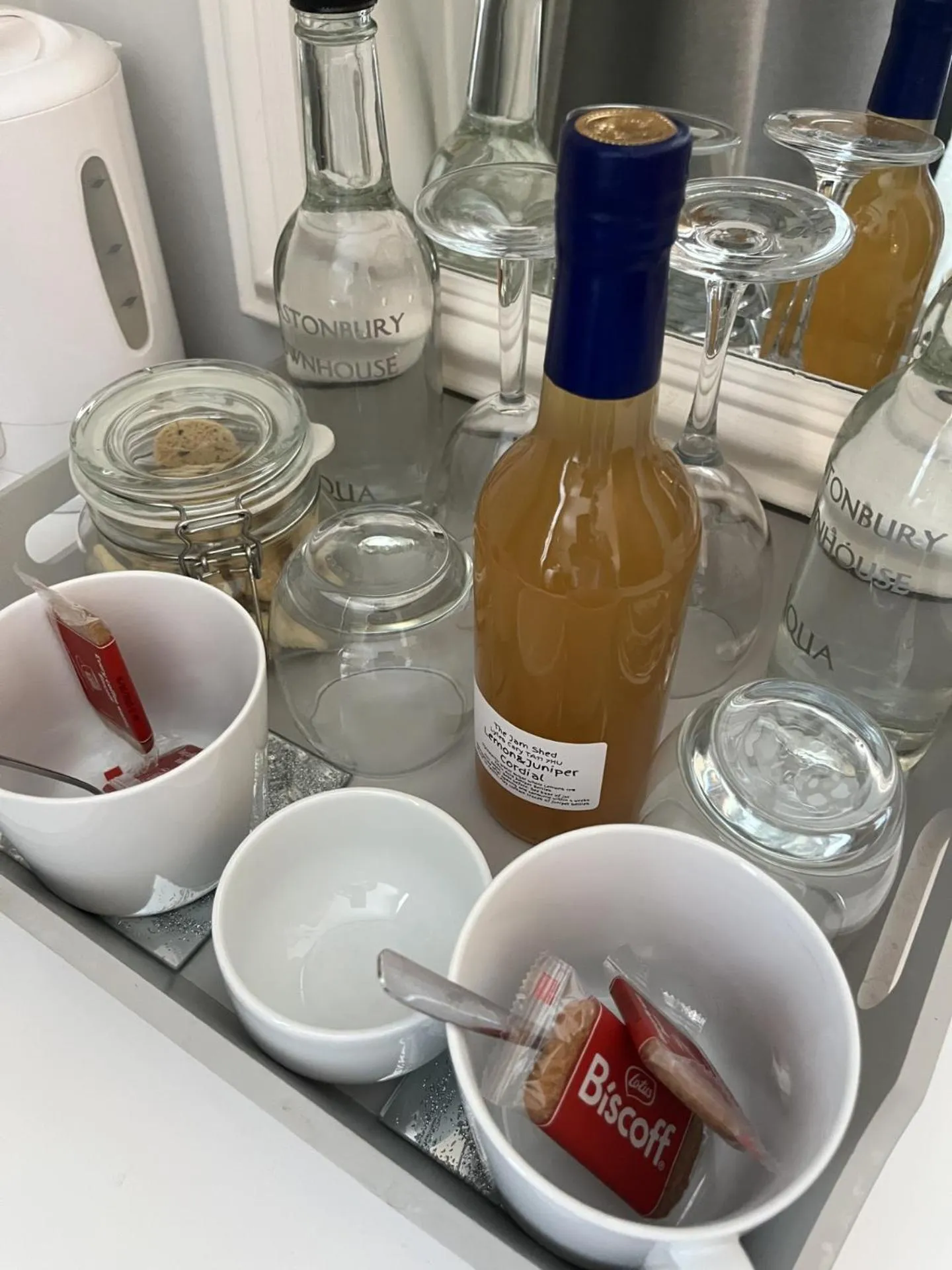 Coffee/tea facilities in The Glastonbury Townhouse B&B