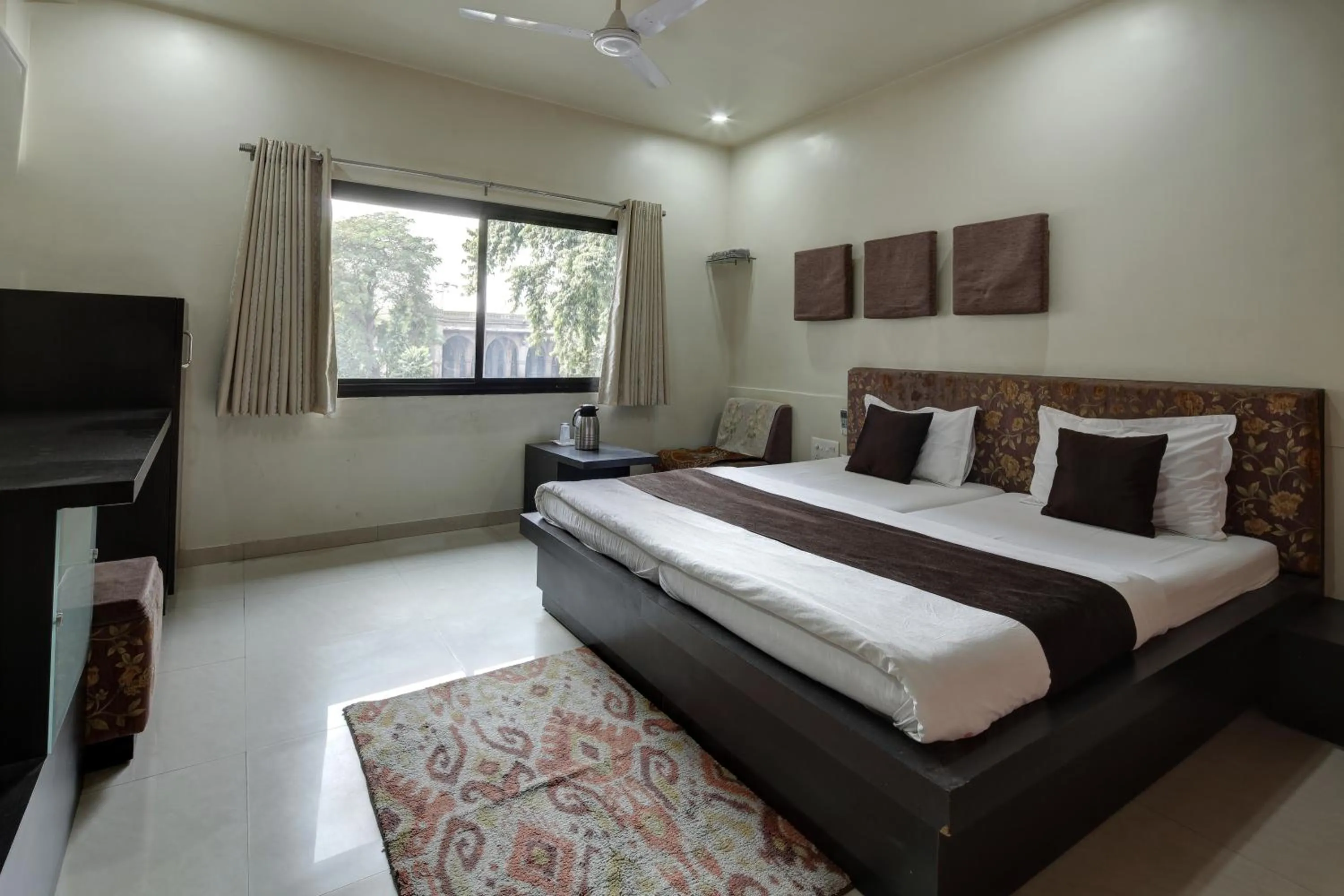 Photo of the whole room, Bed in Hotel Good Night