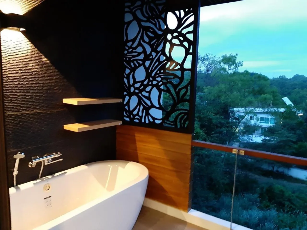 Reiz - Private Residence