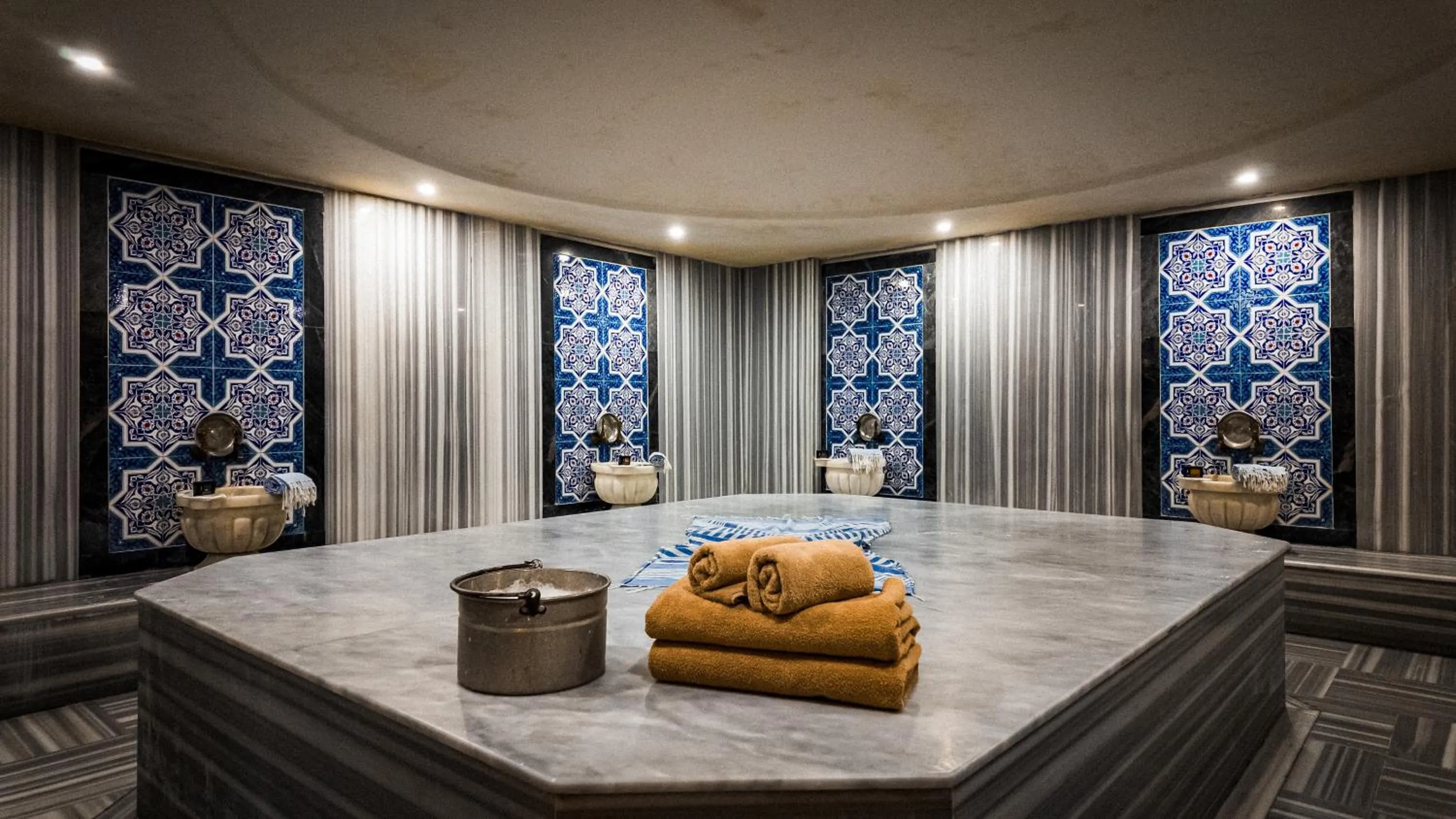 Spa and wellness centre/facilities, Bed in ANGEL'S PARK HOTEL