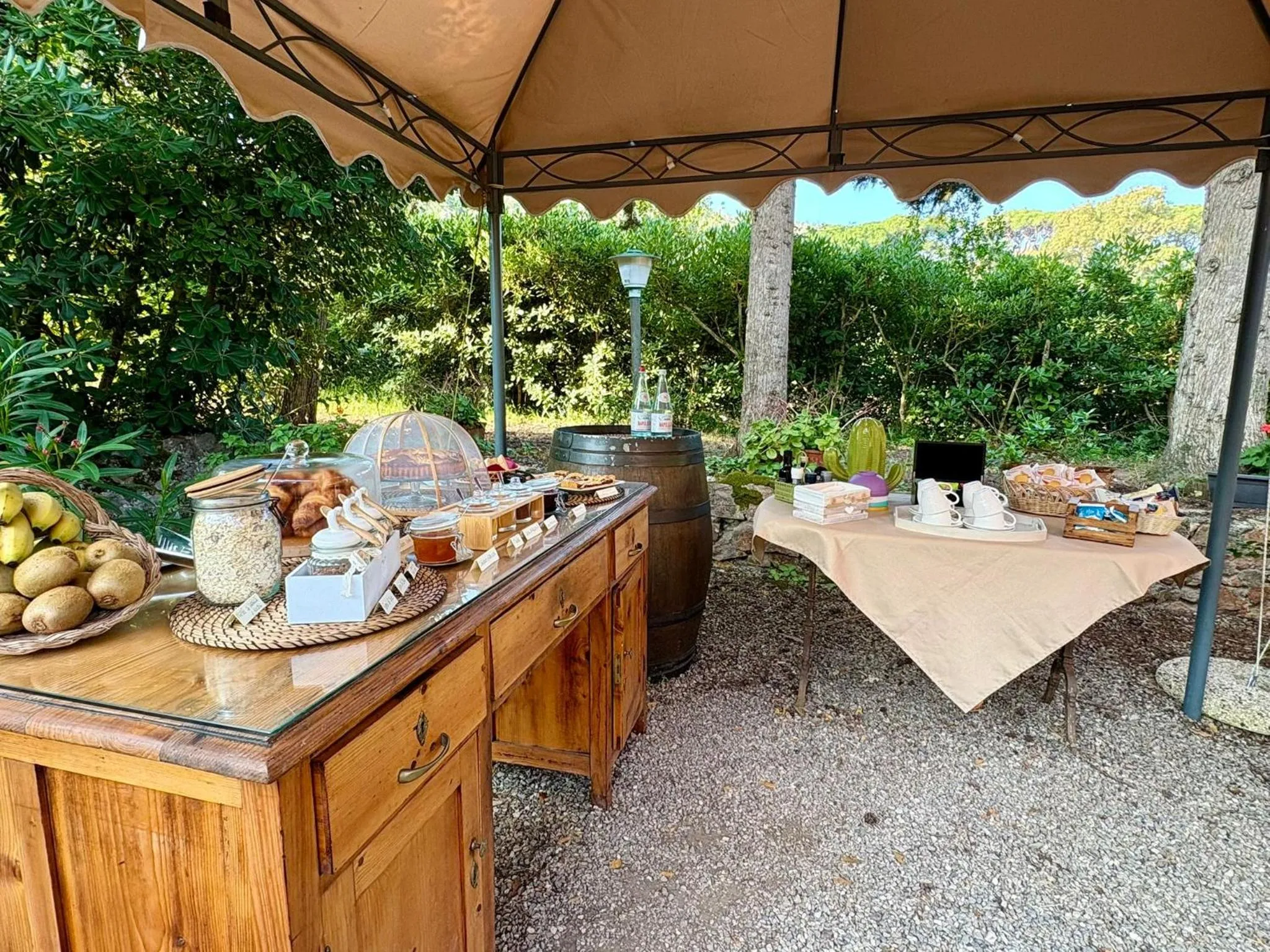 Breakfast in Villa Gaia