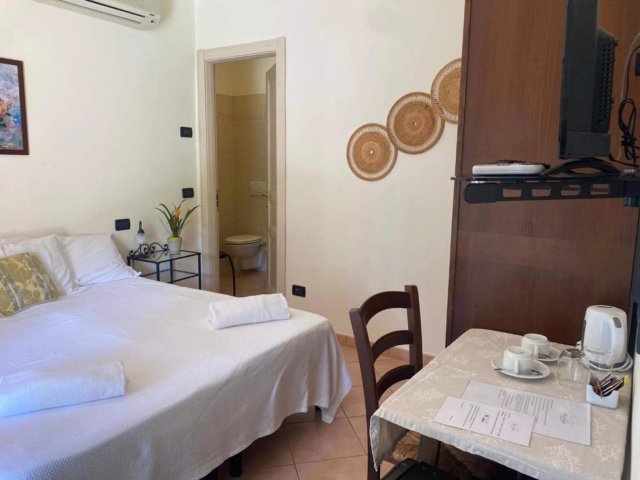 TV and multimedia, Bed in Villa Gaia