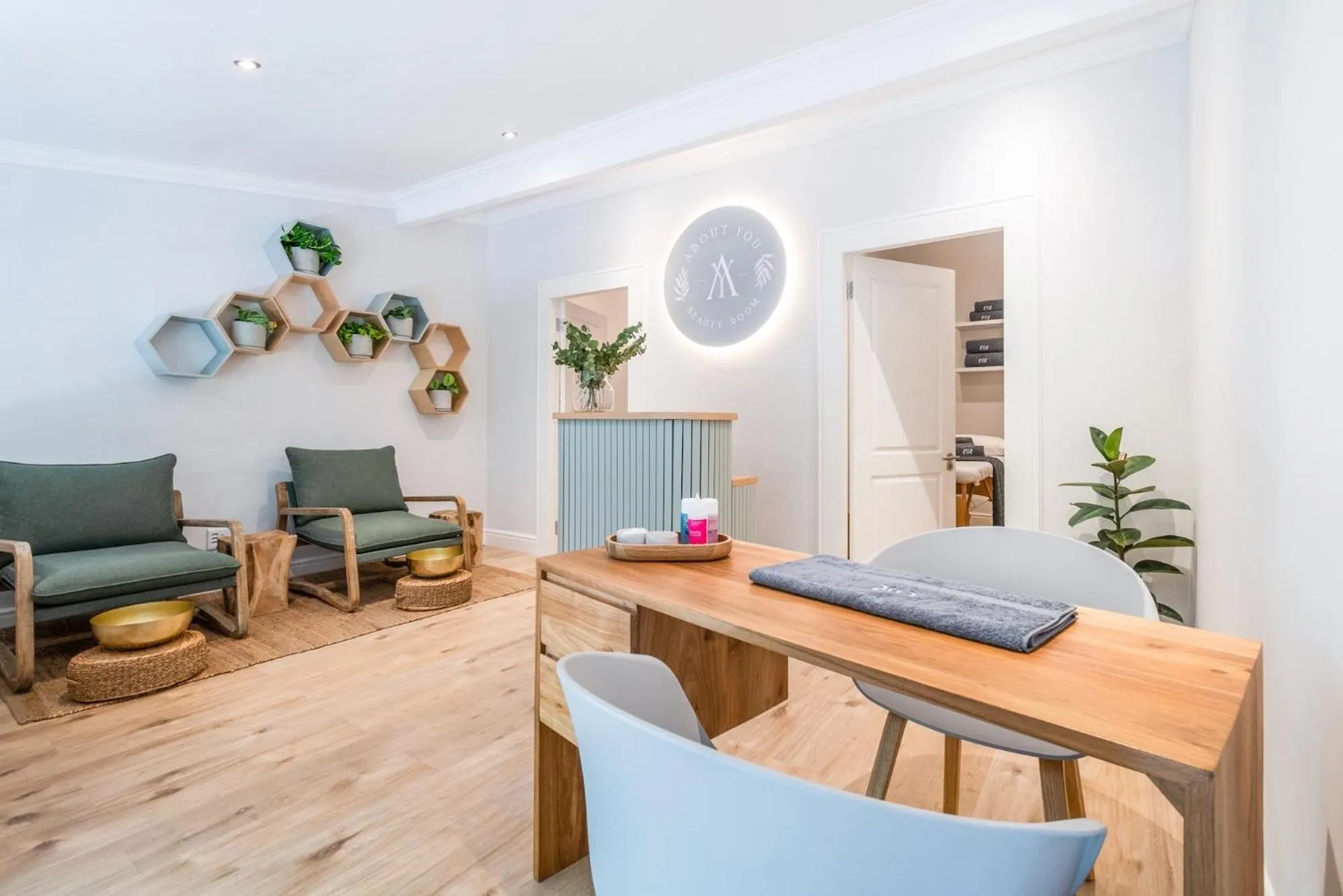 Massage in Hout & About Guest House