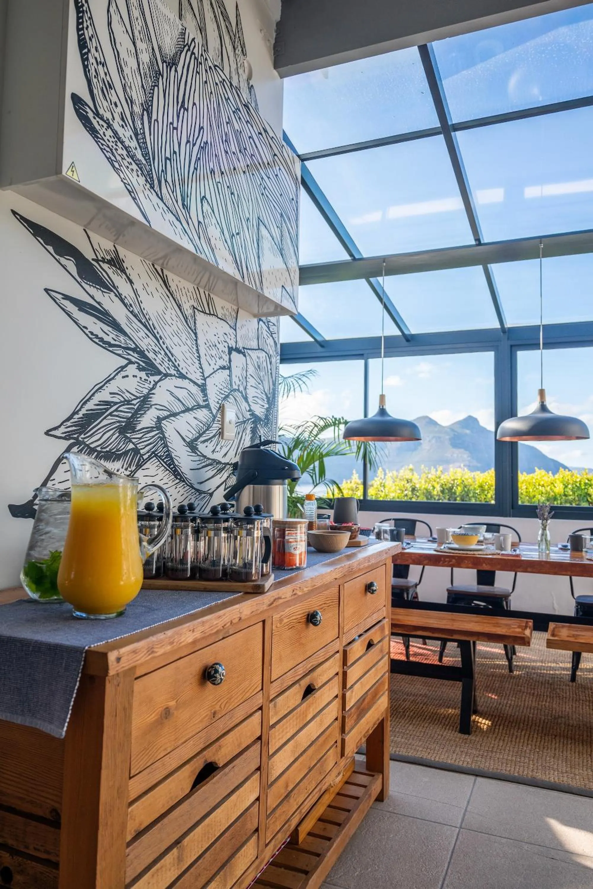 Coffee/tea facilities in Hout & About Guest House