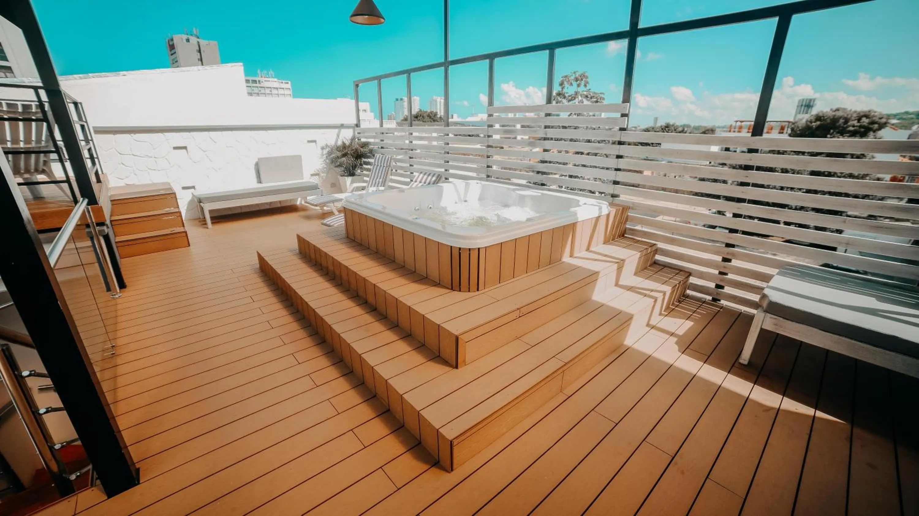 Hot Tub in Casa Amanzi Cartagena by Bernalo Hotels