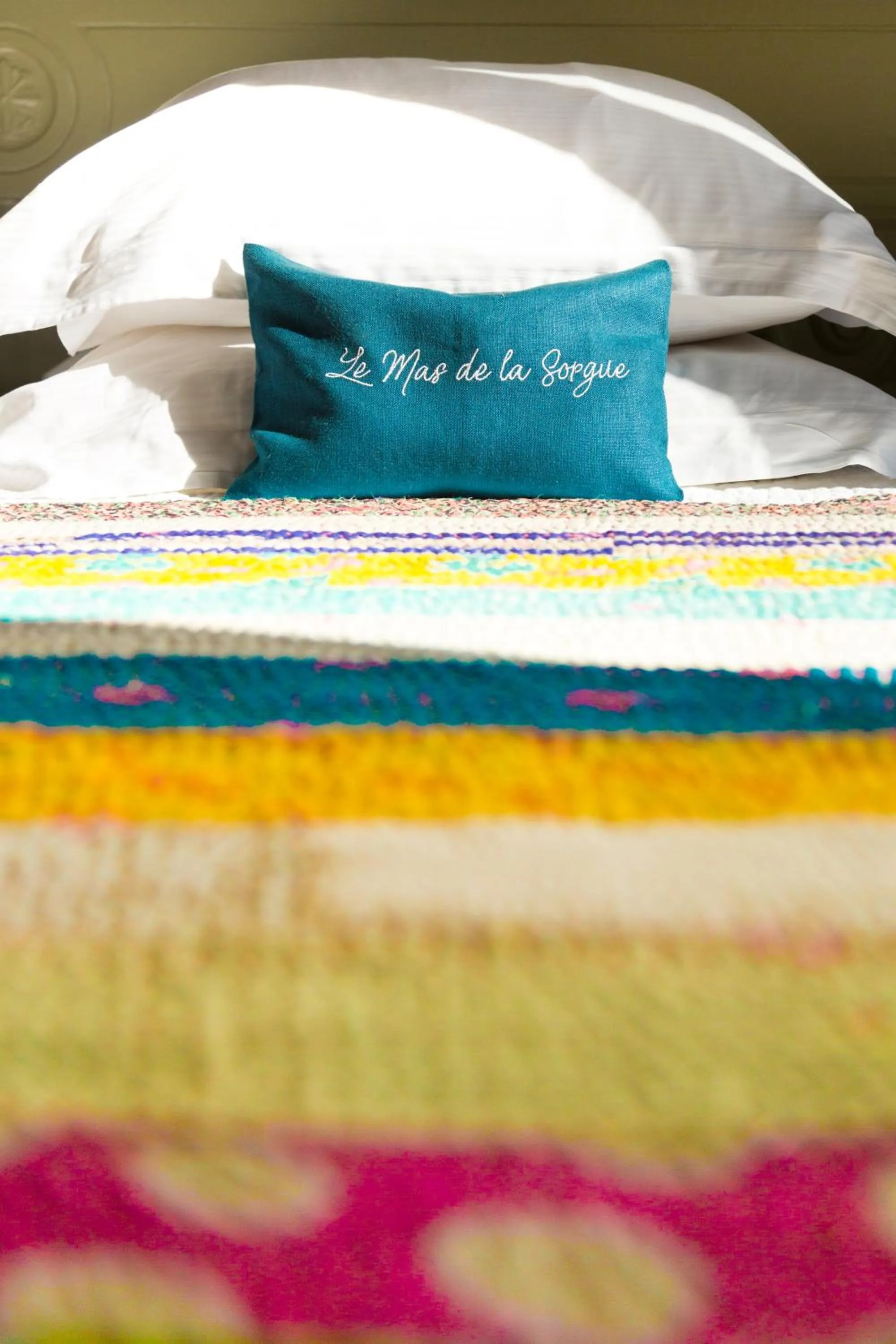 Bed in Le Mas de la Sorgue