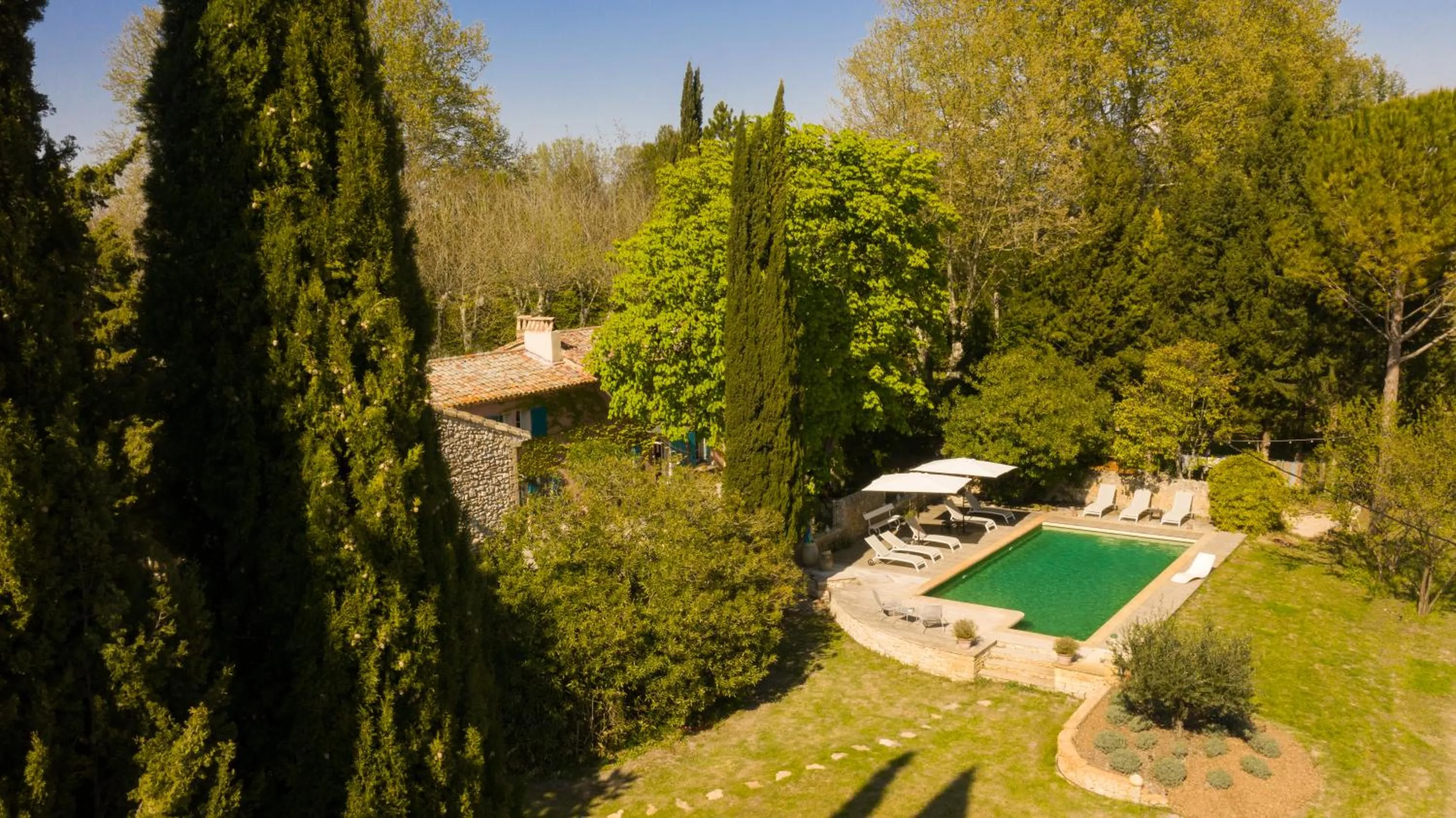 Bird's eye view in Le Mas de la Sorgue
