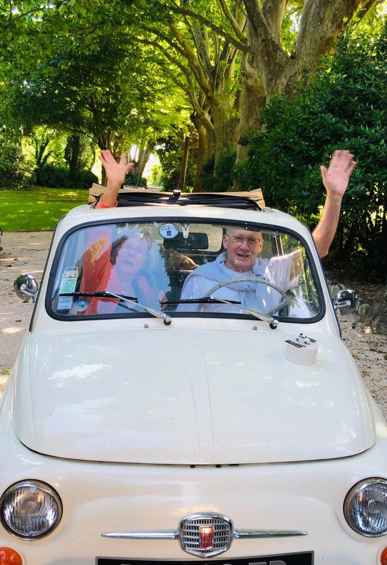 Facade/entrance in Le Mas de la Sorgue