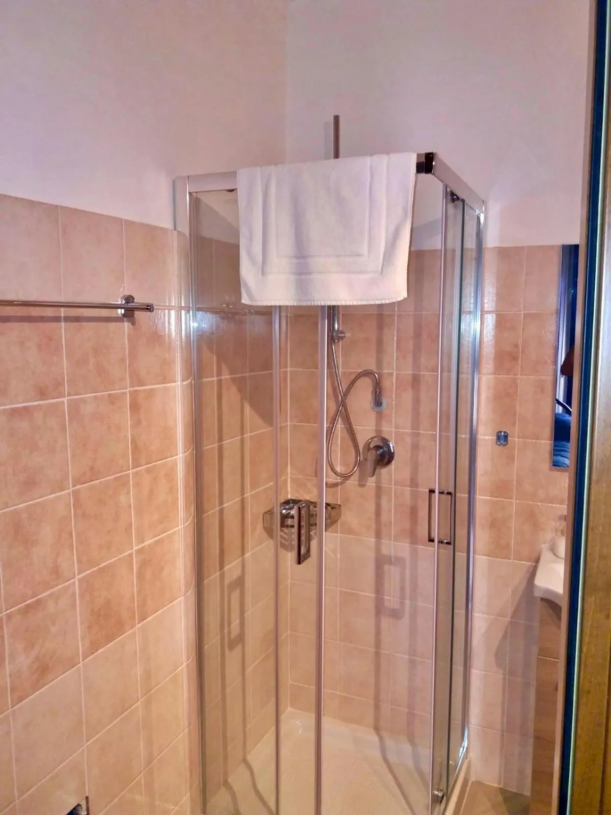 Shower in Il Terrazzino Iglesias