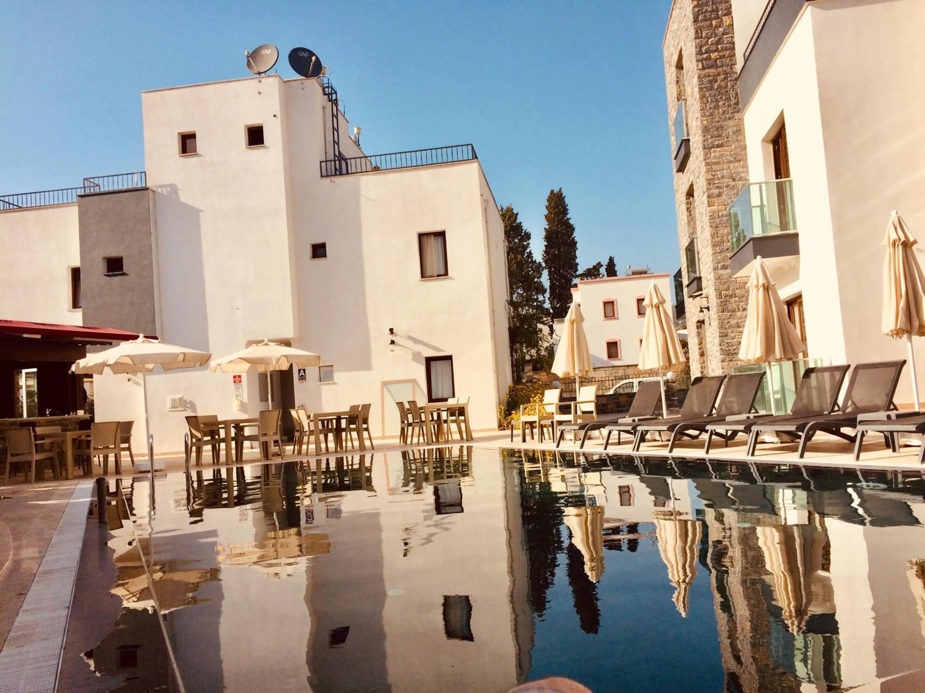 Property building in Orya Aparts