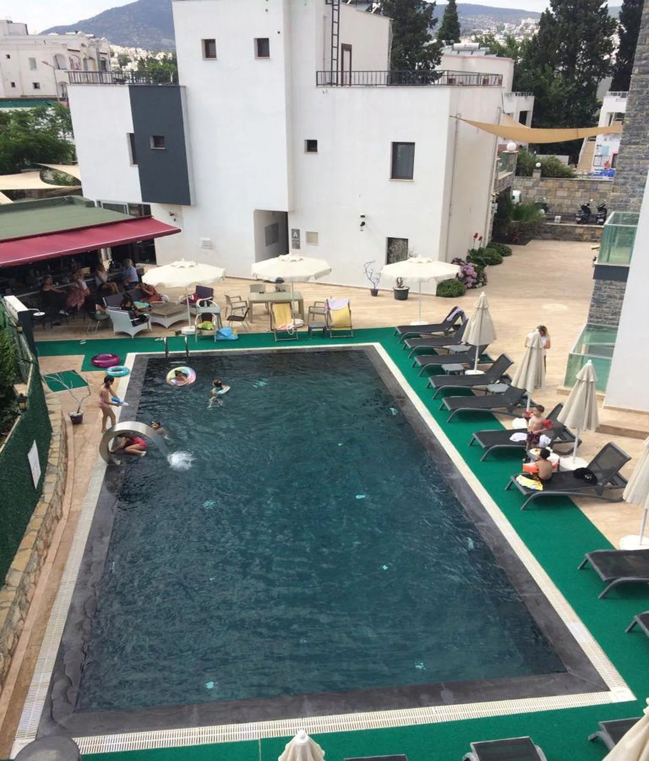 Swimming pool in Orya Aparts