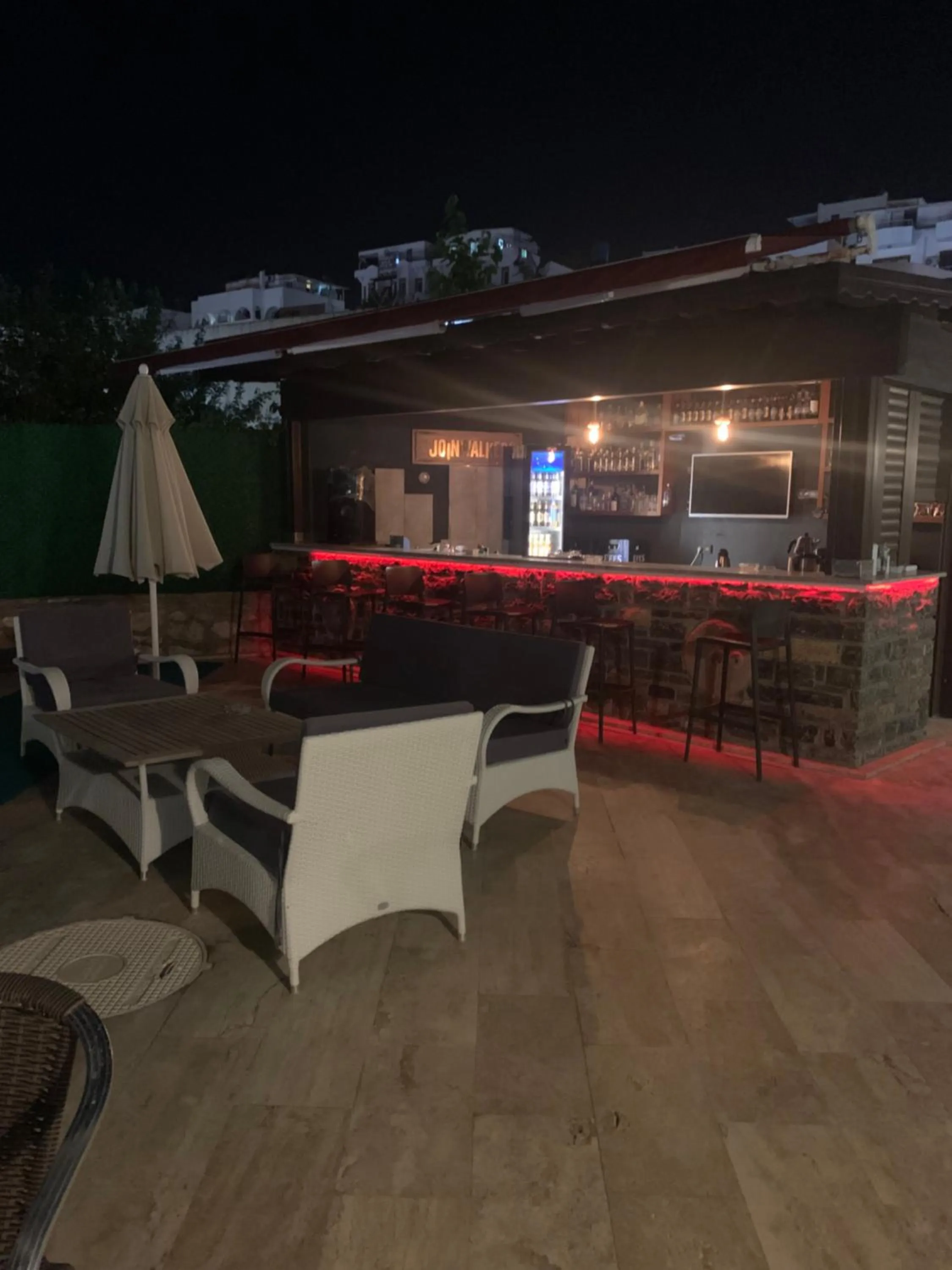 Night in Orya Aparts