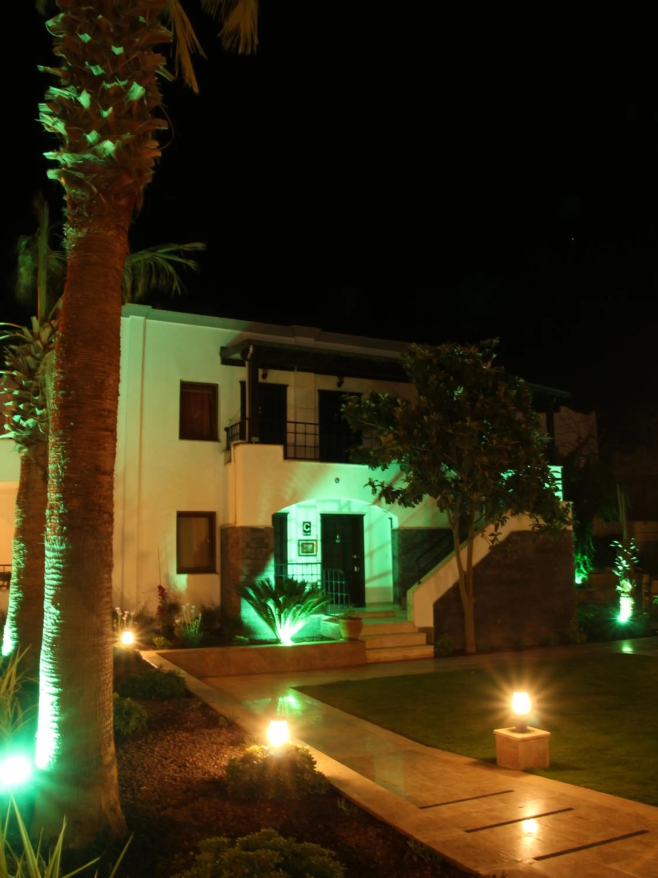 Property building in Orya Aparts