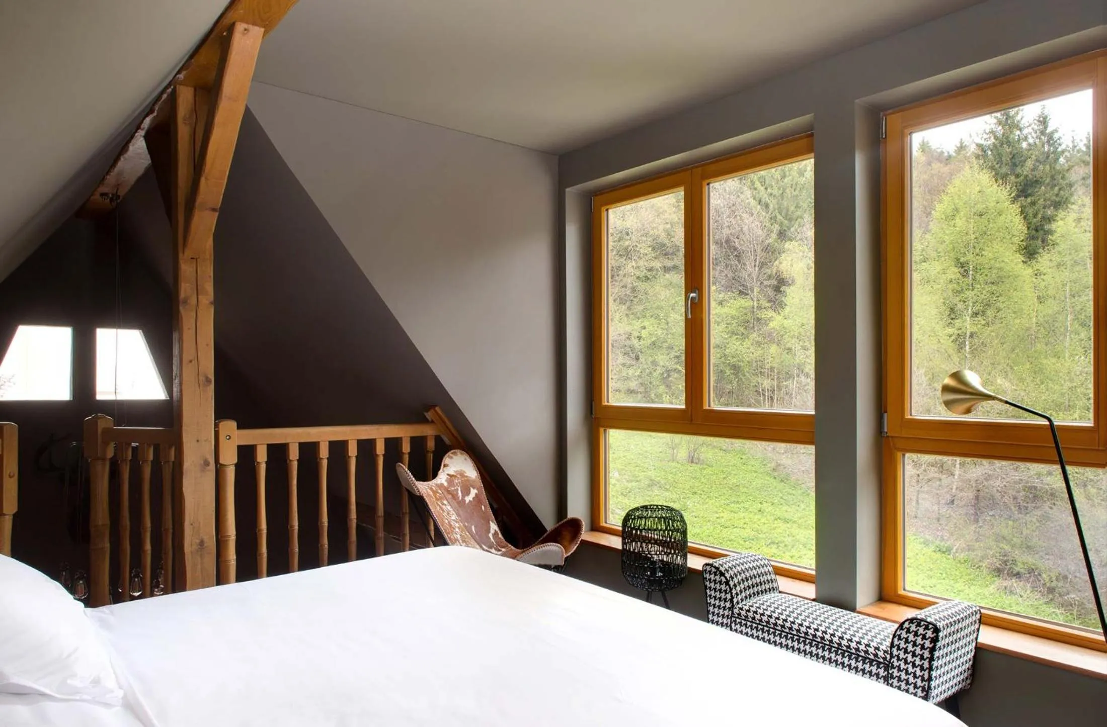 Bed in LA CHENEAUDIÈRE - Hôtel Spa - Relais & Châteaux - Restaurant étoilé