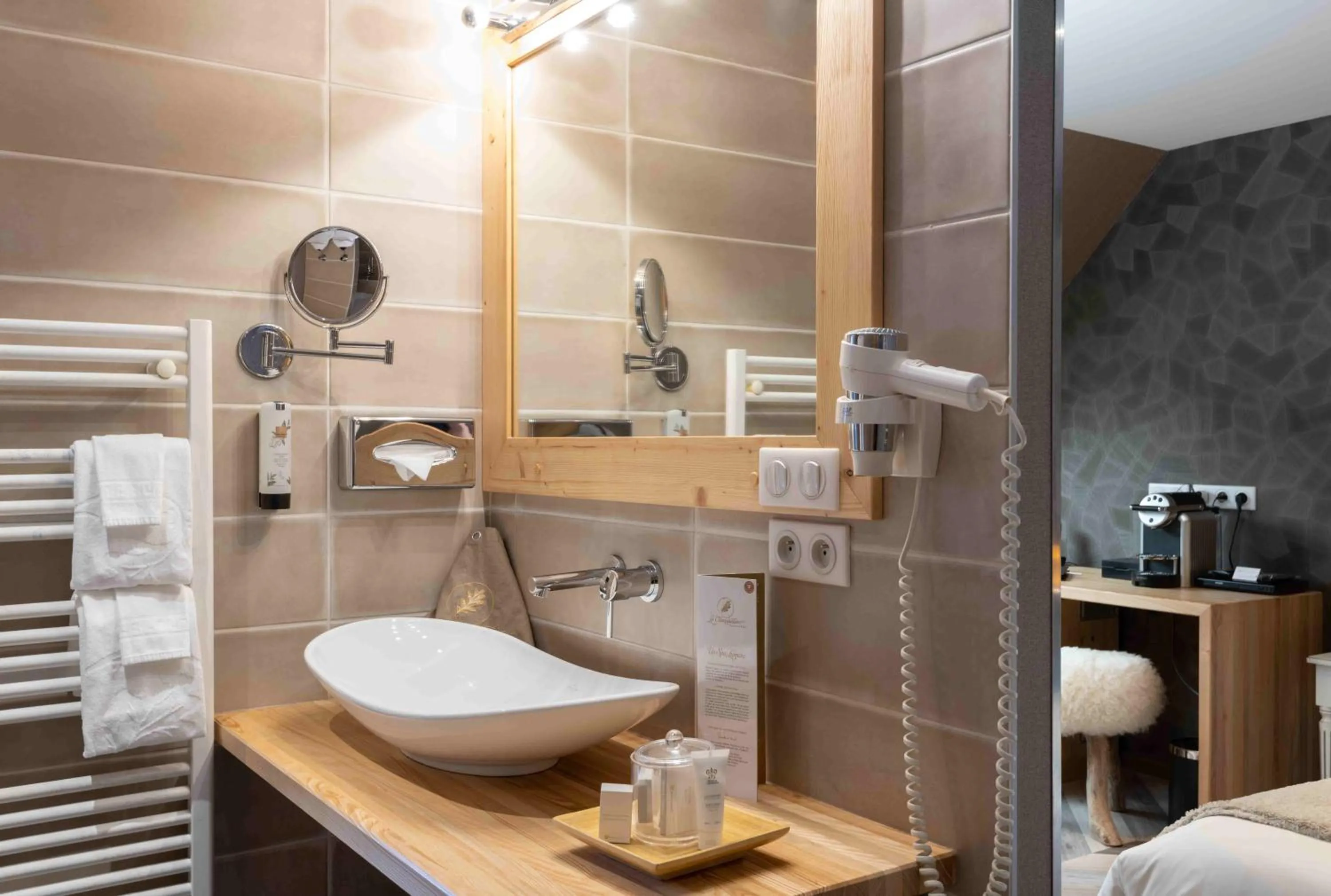 LA CHENEAUDIÈRE - Hôtel Spa - Relais & Châteaux - Restaurant étoilé