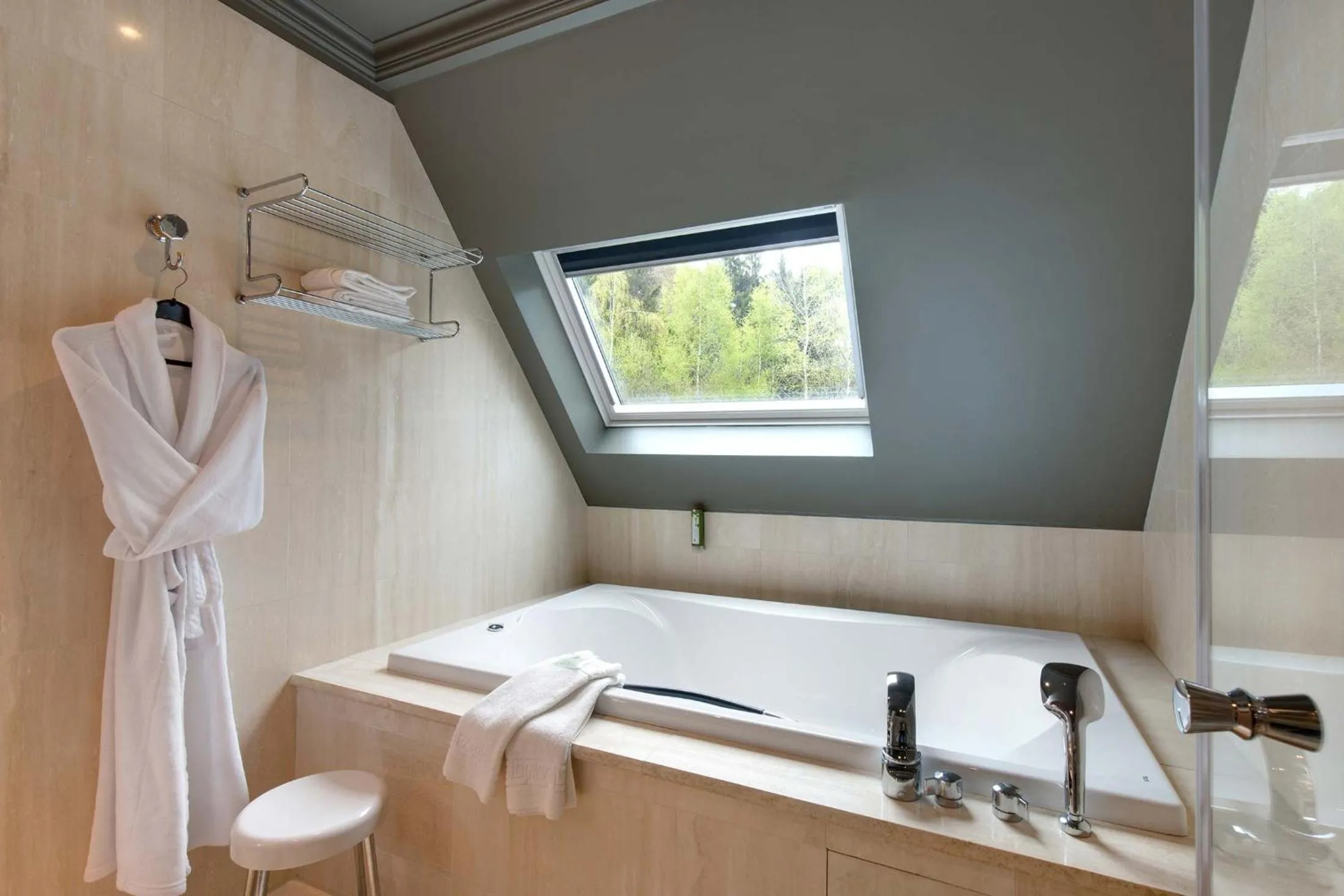 LA CHENEAUDIÈRE - Hôtel Spa - Relais & Châteaux - Restaurant étoilé