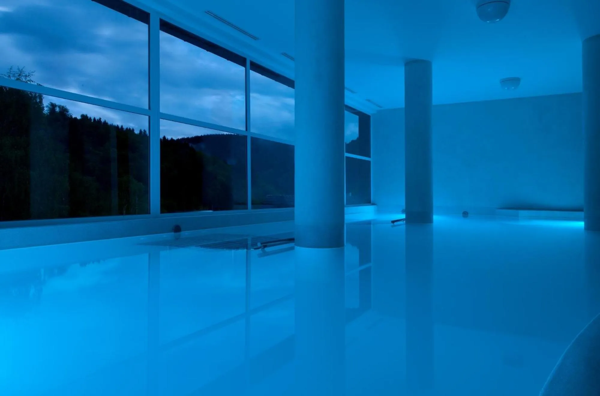 Spa and wellness centre/facilities in LA CHENEAUDIÈRE - Hôtel Spa - Relais & Châteaux - Restaurant étoilé