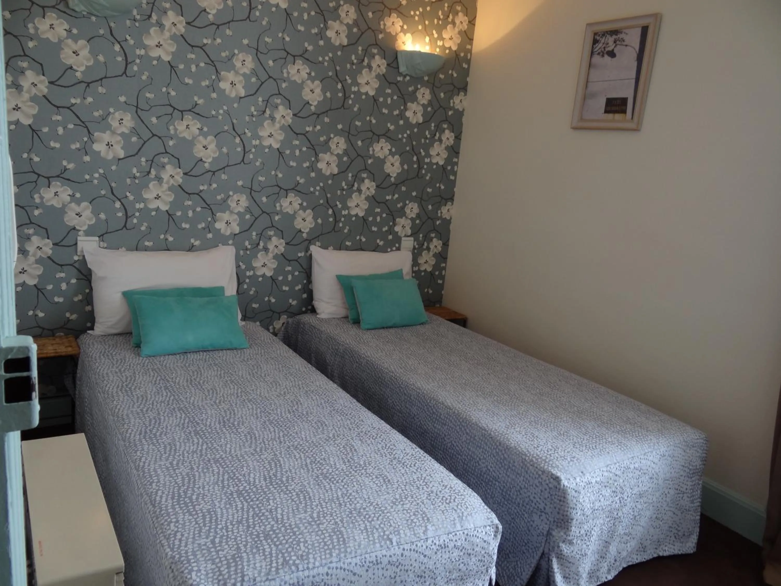 Bedroom, Bed in Hotel California