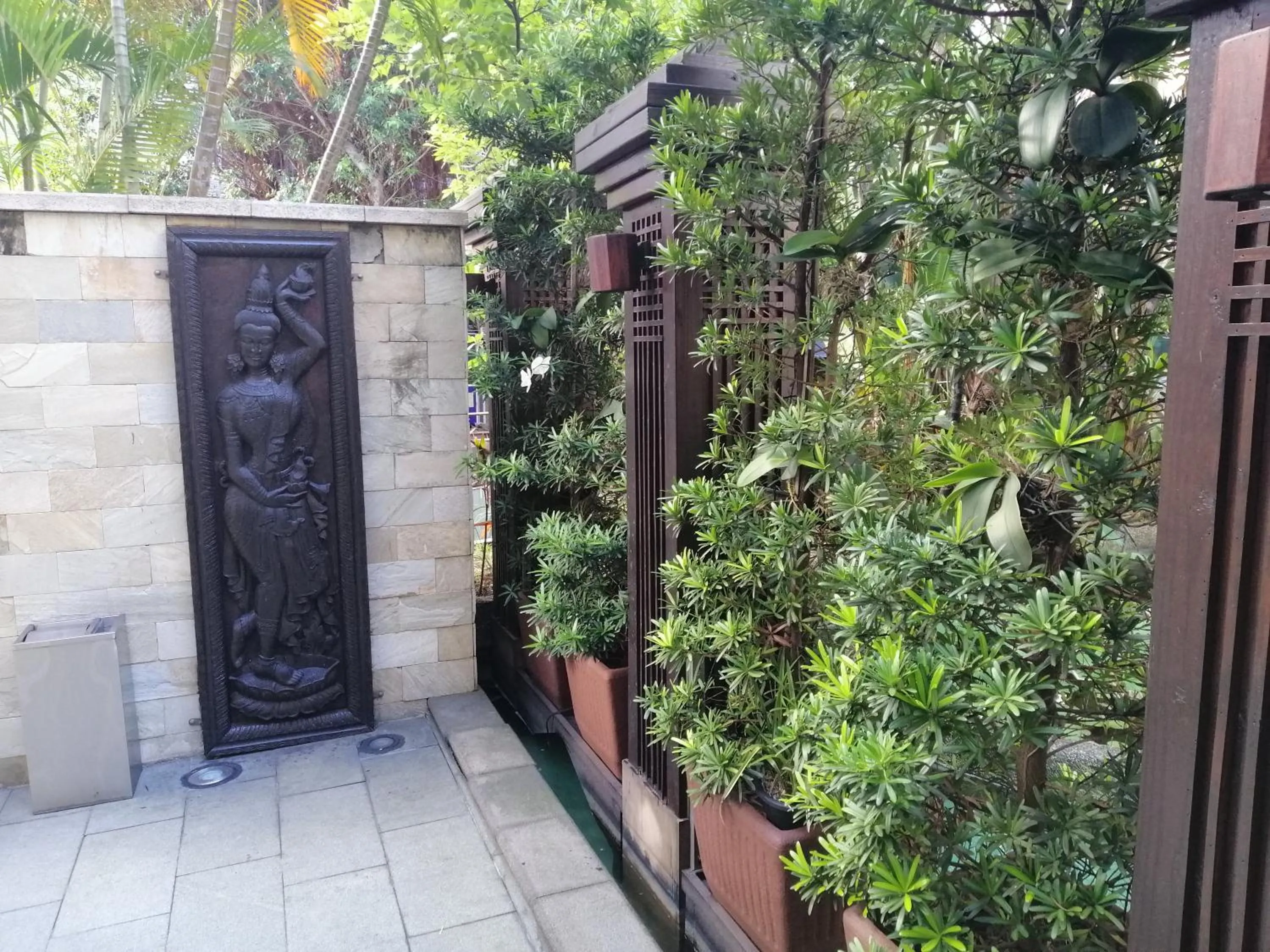 Facade/entrance in Shan-Yue Hotspring Hotel