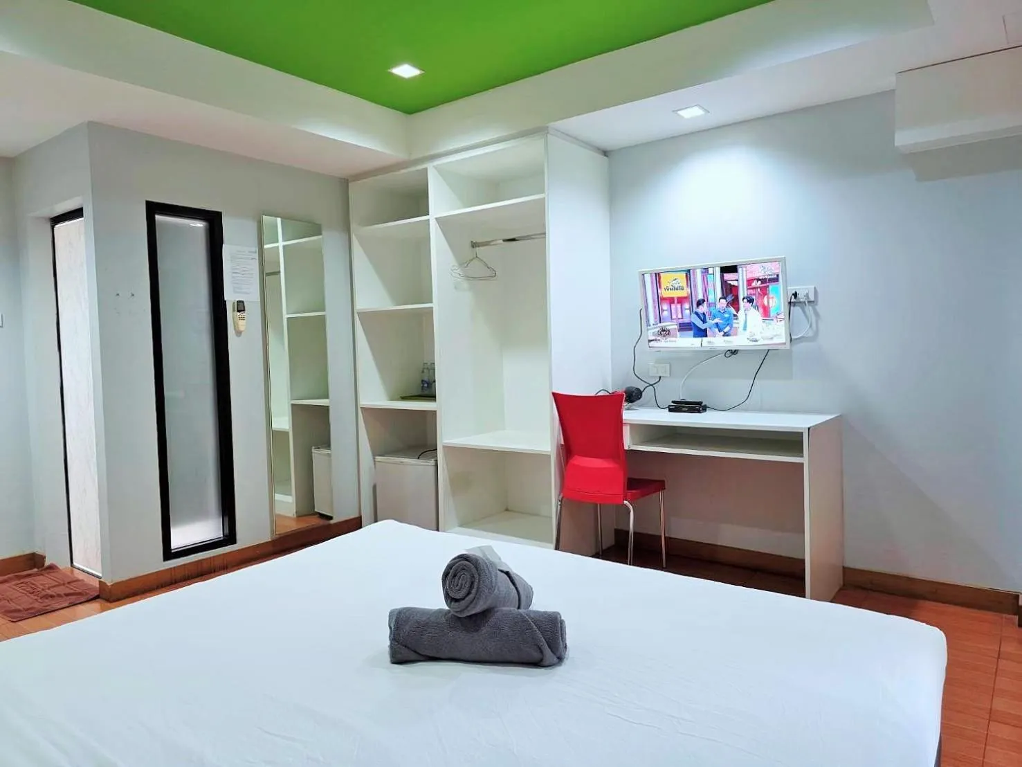 Bed in Ma Non Nont Hotel & Apartment