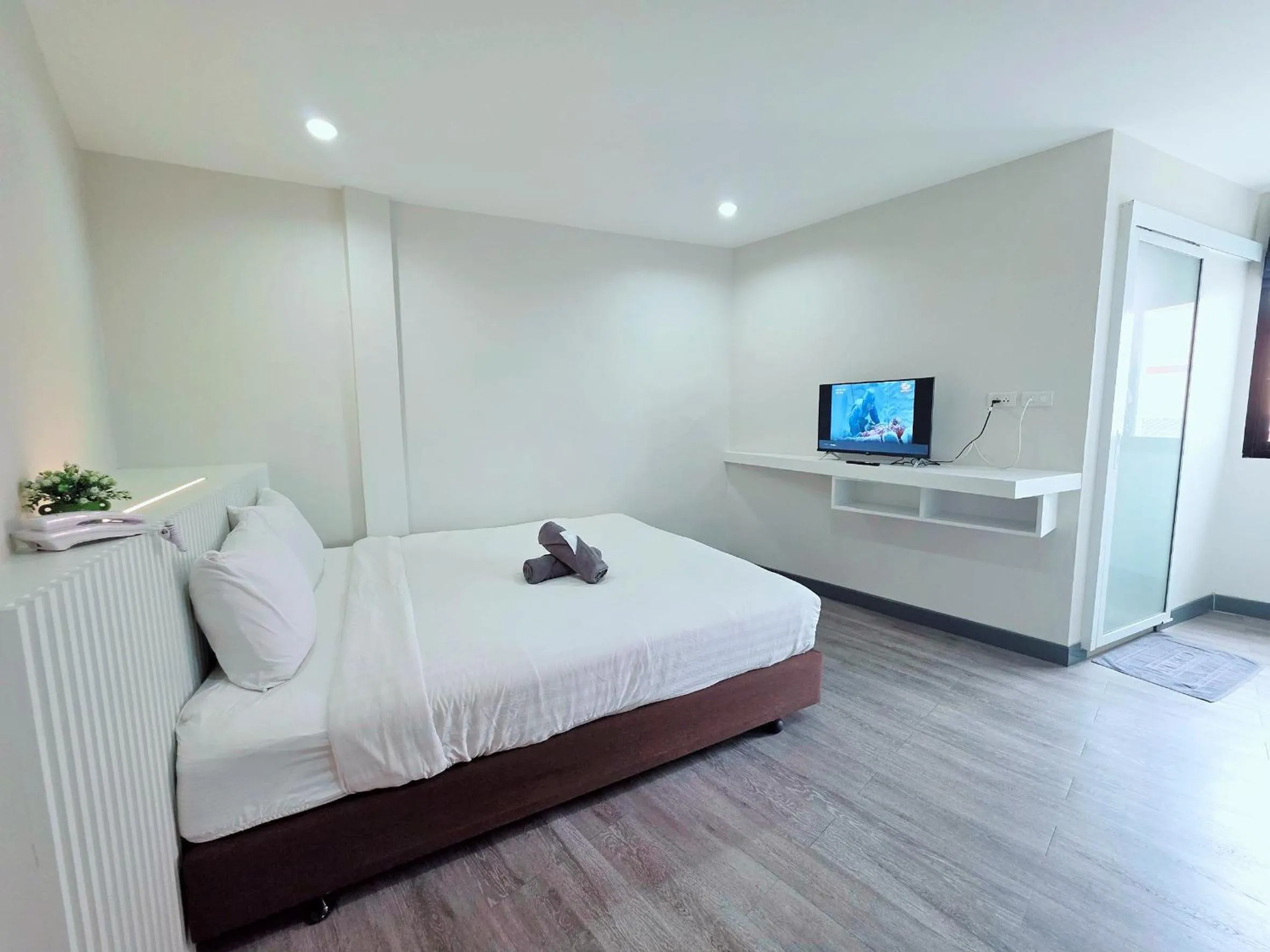 Bed in Ma Non Nont Hotel & Apartment