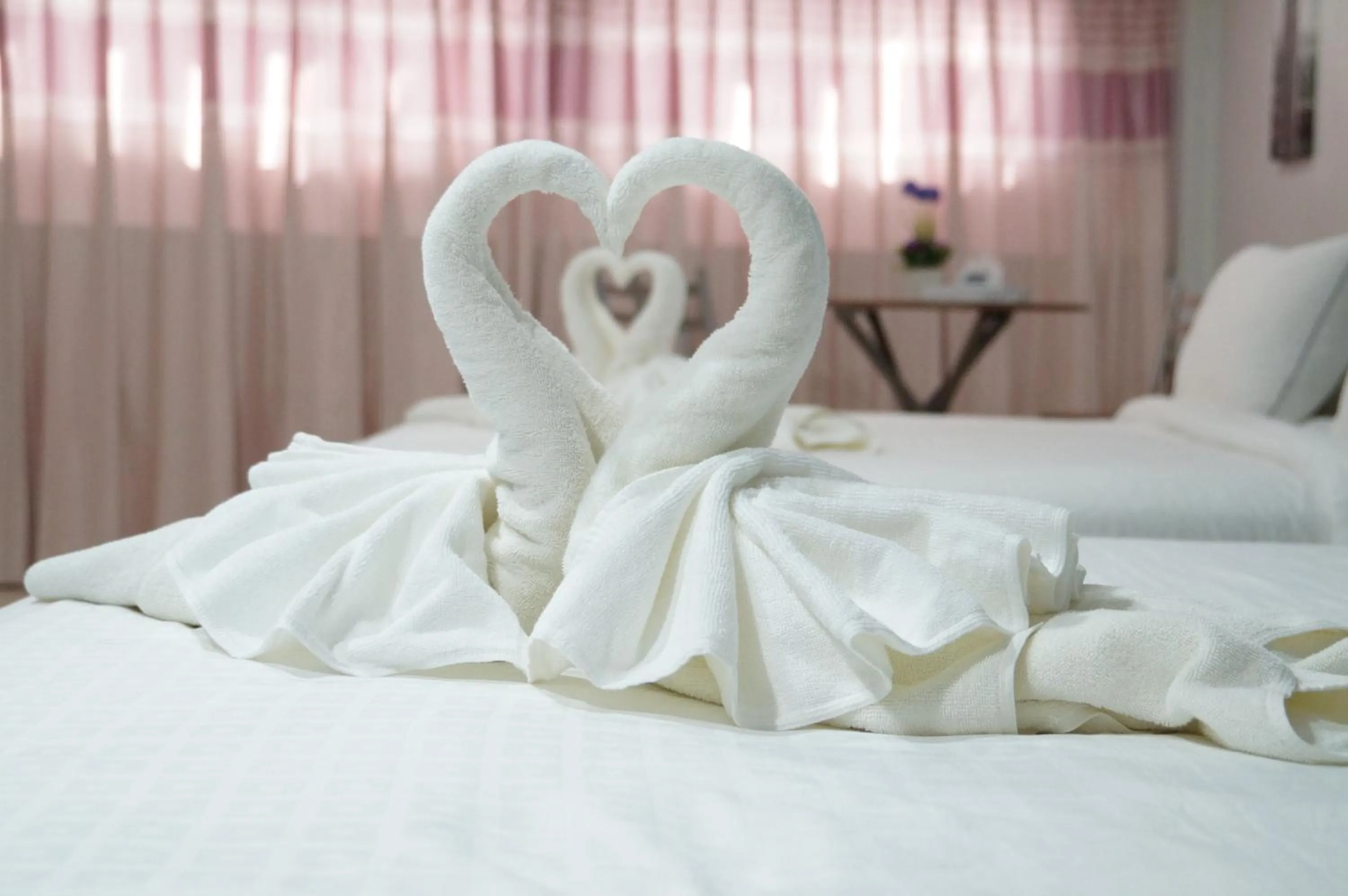 Bed in Ma Non Nont Hotel & Apartment