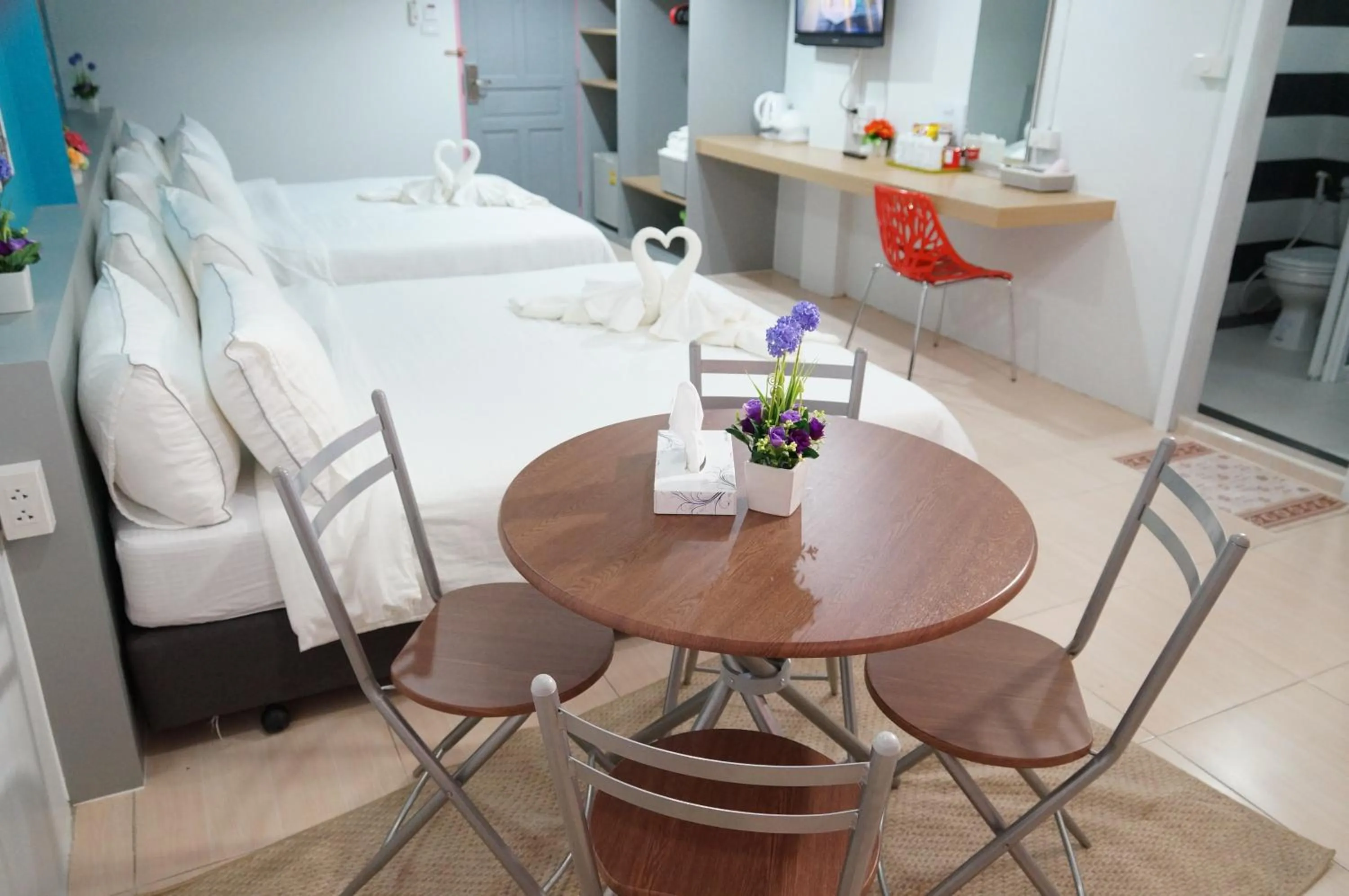 Bed in Ma Non Nont Hotel & Apartment