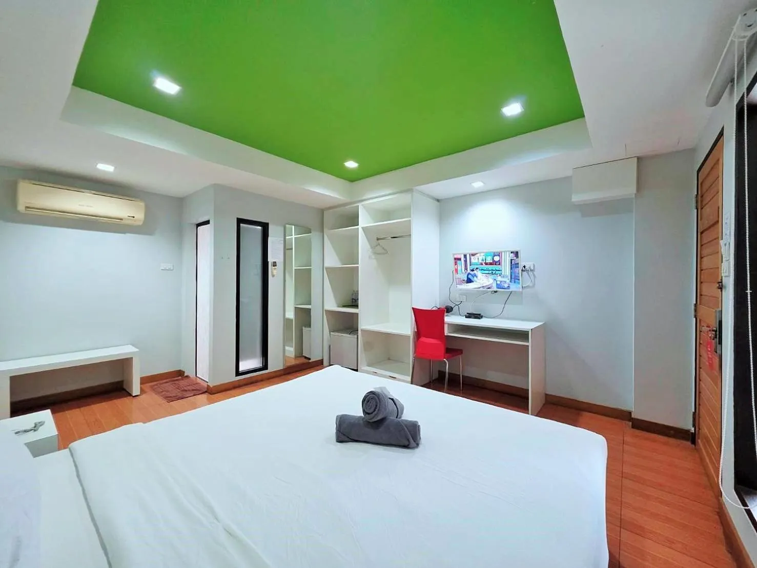 Bed in Ma Non Nont Hotel & Apartment