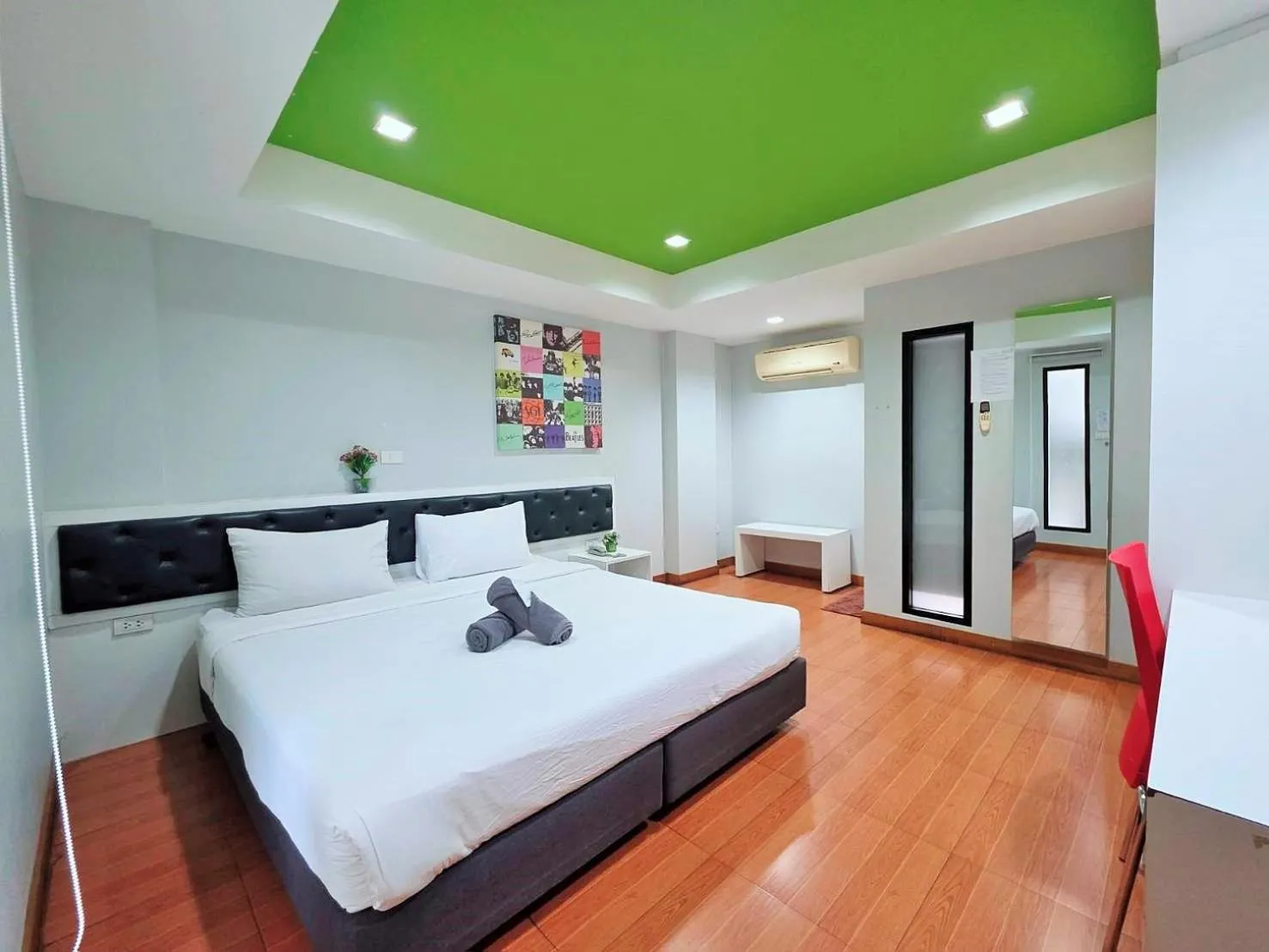 Bed in Ma Non Nont Hotel & Apartment