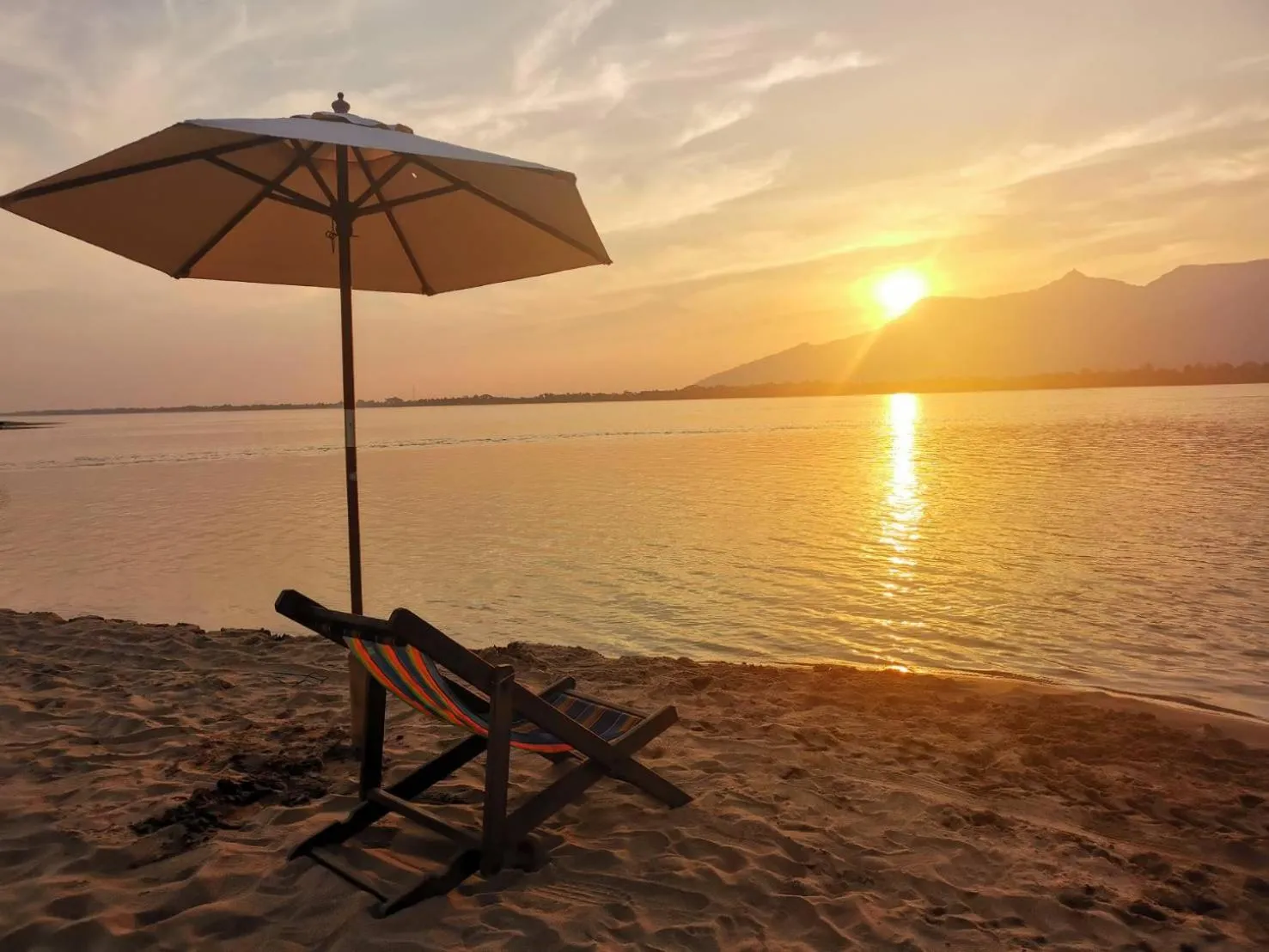 Beach in La Folie Lodge