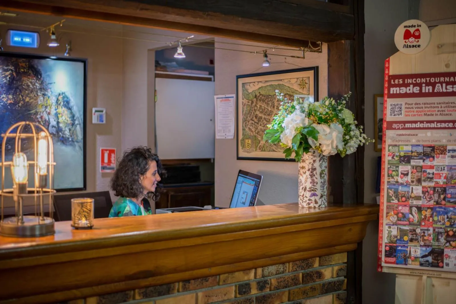 Lobby or reception in Hôtel De La Couronne
